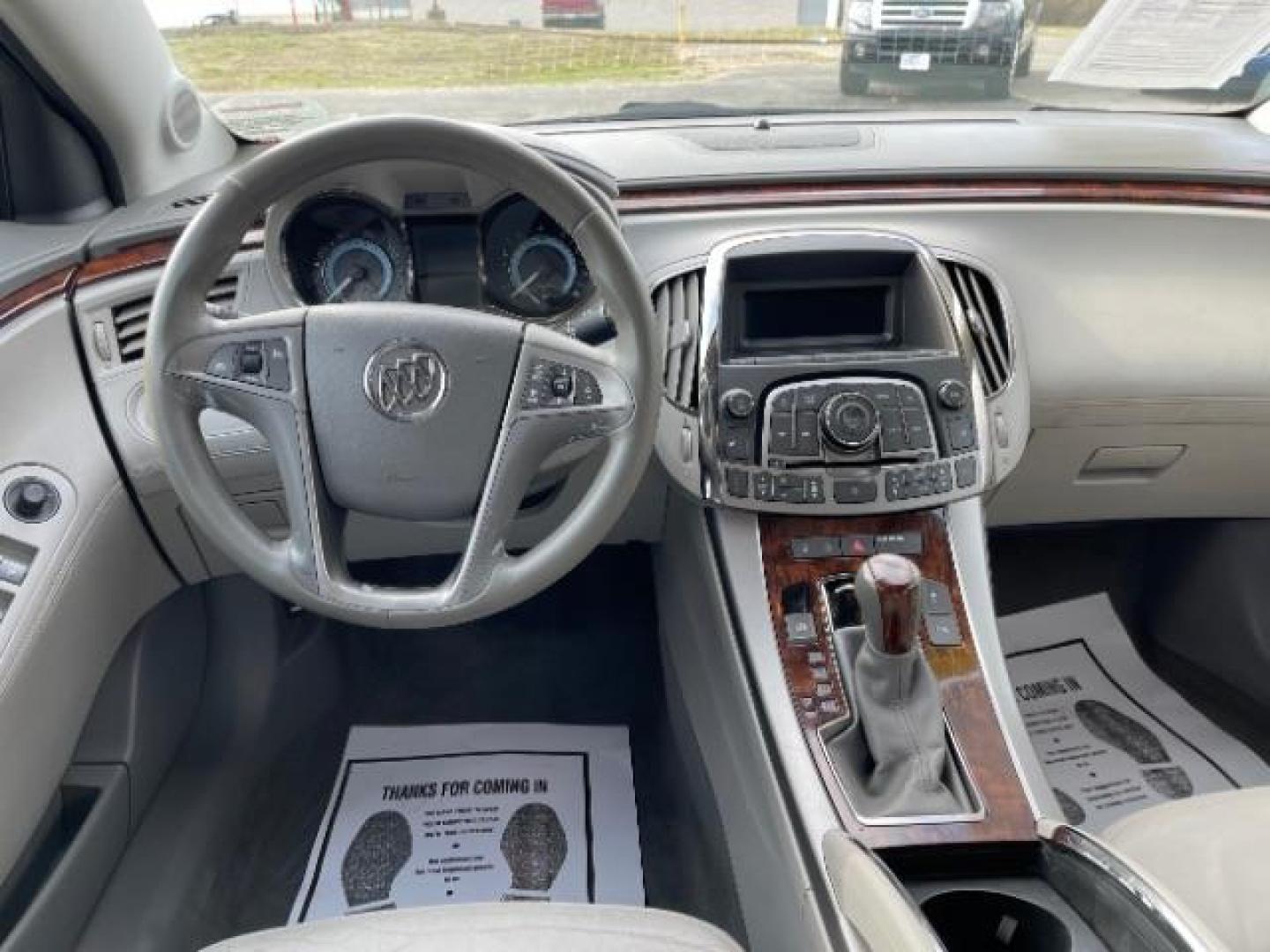 2010 Quicksilver Metallic Buick LaCrosse CXL FWD (1G4GC5EG9AF) with an 3.0L V6 DOHC 24V engine, 6-Speed Automatic transmission, located at 4508 South Dixie Dr, Moraine, OH, 45439, (937) 908-9800, 39.689976, -84.218452 - Photo#7