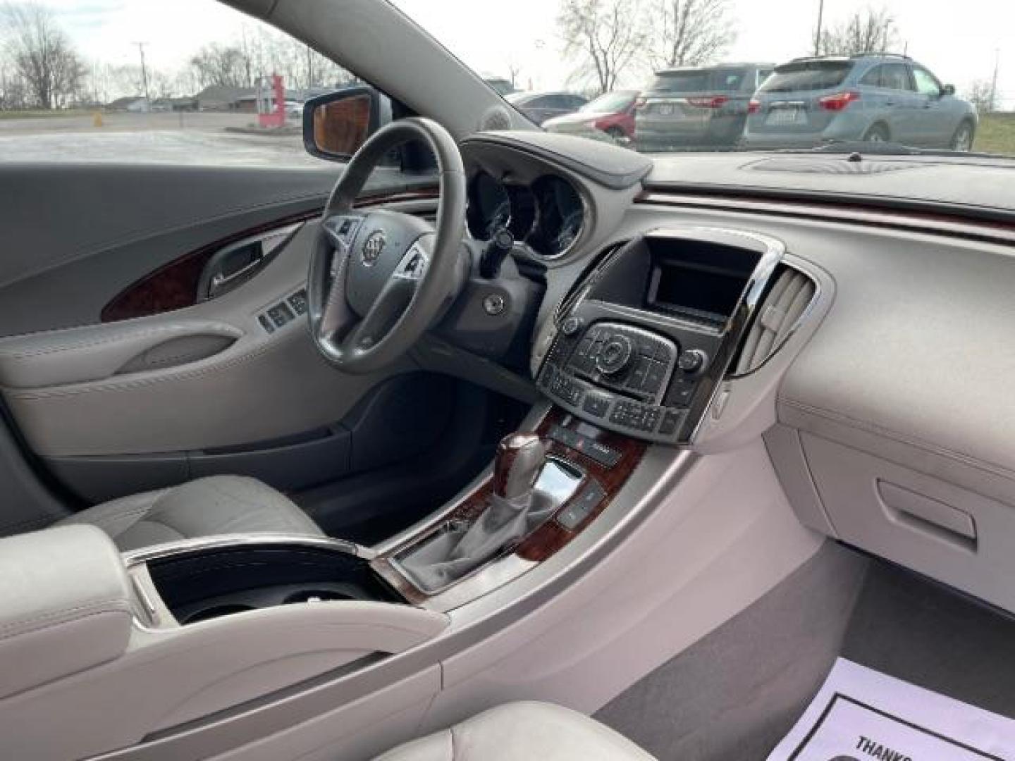 2010 Quicksilver Metallic Buick LaCrosse CXL FWD (1G4GC5EG9AF) with an 3.0L V6 DOHC 24V engine, 6-Speed Automatic transmission, located at 4508 South Dixie Dr, Moraine, OH, 45439, (937) 908-9800, 39.689976, -84.218452 - Photo#8