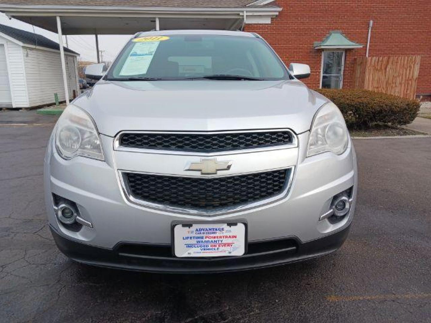 2011 Silver Ice Metallic Chevrolet Equinox 2LT 2WD (2CNALPEC4B6) with an 2.4L L4 DOHC 16V engine, 6-Speed Automatic transmission, located at 1184 Kauffman Ave, Fairborn, OH, 45324, (937) 908-9800, 39.807072, -84.030914 - Photo#1