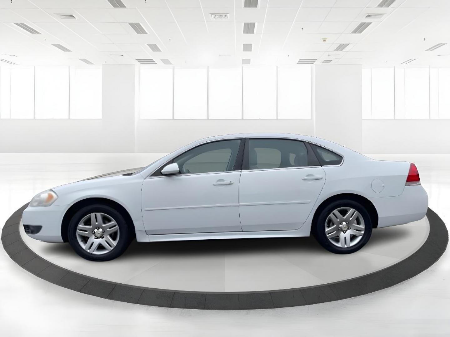 2011 Summit White Chevrolet Impala (2G1WG5EK3B1) with an 3.5L V6 OHV 16V FFV engine, 4-Speed Automatic transmission, located at 1951 S Dayton Lakeview Rd., New Carlisle, OH, 45344, (937) 908-9800, 39.890999, -84.050255 - Photo#3