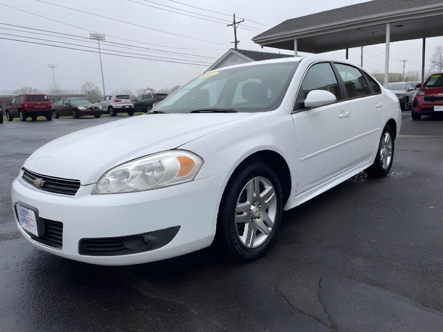 2011 Summit White Chevrolet Impala (2G1WG5EK3B1) with an 3.5L V6 OHV 16V FFV engine, 4-Speed Automatic transmission, located at 1951 S Dayton Lakeview Rd., New Carlisle, OH, 45344, (937) 908-9800, 39.890999, -84.050255 - Photo#4