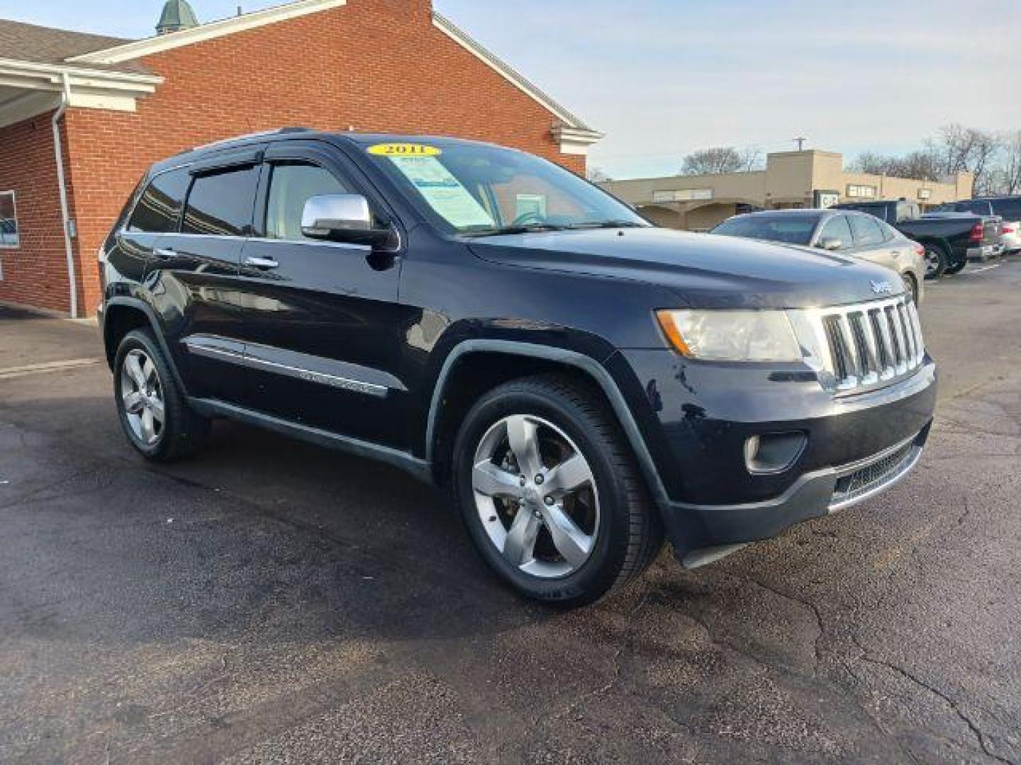 2011 Blue Jeep Grand Cherokee Limited 4WD (1J4RR5GT0BC) with an 5.7L V8 OHV 16V engine, 5-Speed Automatic transmission, located at 401 Woodman Dr, Riverside, OH, 45431, (937) 908-9800, 39.760899, -84.123421 - Photo#0