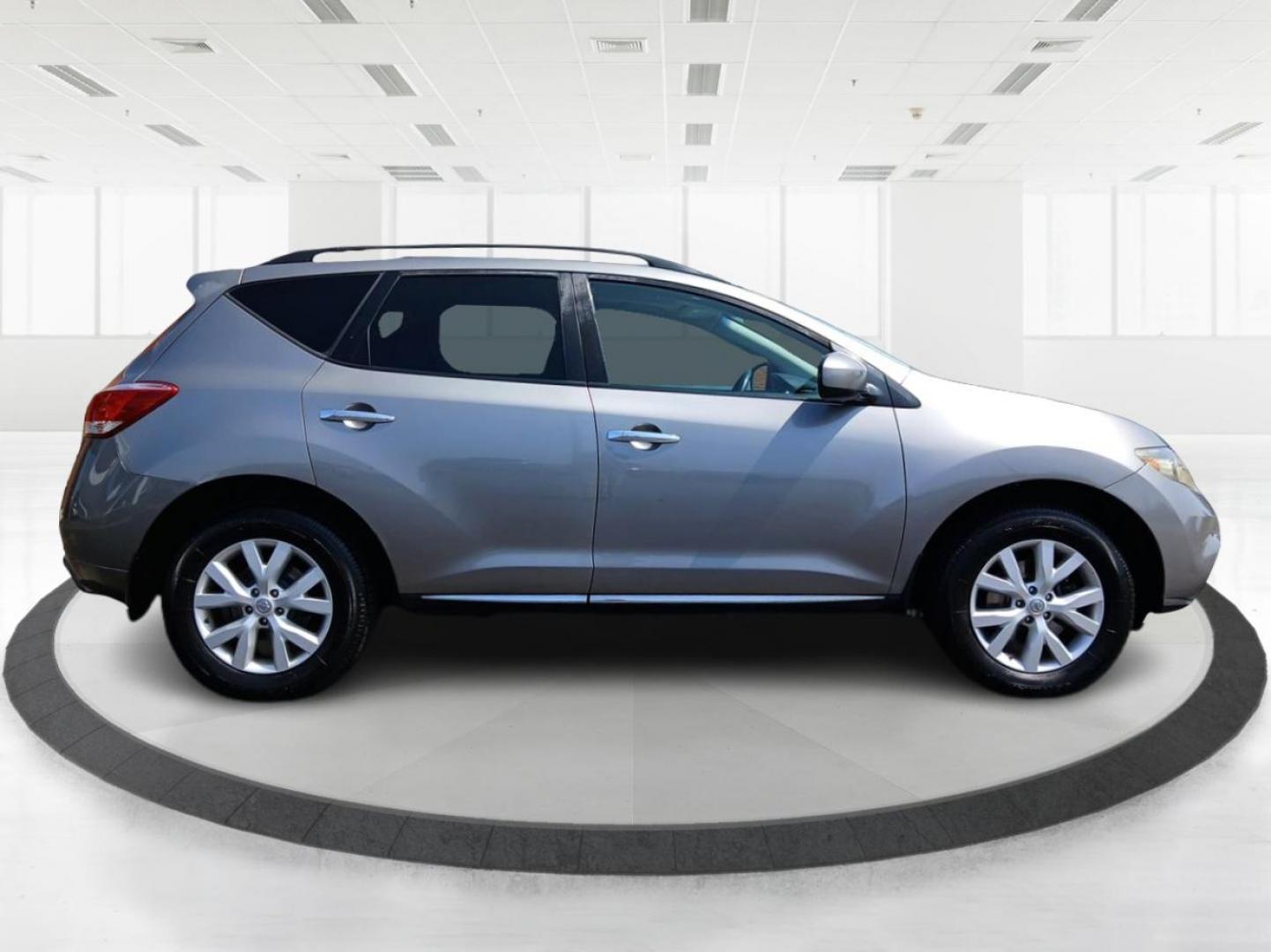 2011 Platinum Graphite Metallic Nissan Murano (JN8AZ1MW7BW) with an 3.5L V6 DOHC 24V engine, Continuously Variable Transmission transmission, located at 880 E. National Road, Vandalia, OH, 45377, (937) 908-9800, 39.891918, -84.183594 - Photo#1