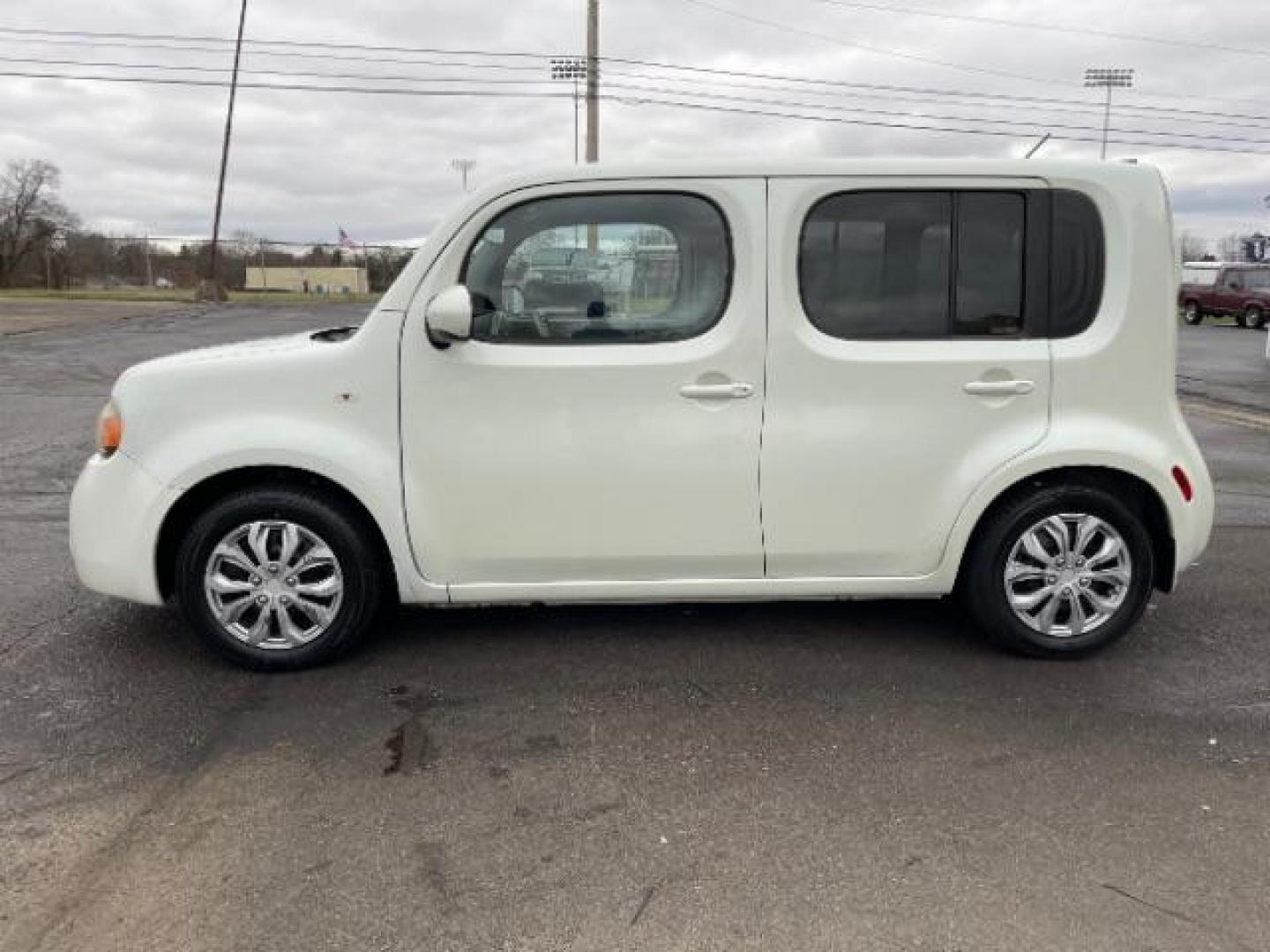 2011 White Pearl Nissan cube 1.8 S (JN8AZ2KR4BT) with an 1.8L L4 DOHC 16V engine, located at 401 Woodman Dr, Riverside, OH, 45431, (937) 908-9800, 39.760899, -84.123421 - Photo#2