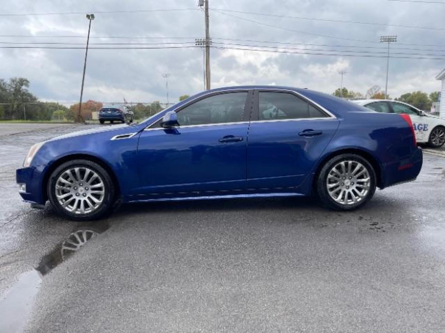 2012 Opulent Blue Metallic Cadillac CTS 3.6L Performance AWD (1G6DL5E37C0) with an 3.6L V6 DOHC 24V FFV engine, 6-Speed Automatic transmission, located at 1230 East Main St, Xenia, OH, 45385, (937) 908-9800, 39.688026, -83.910172 - Photo#2