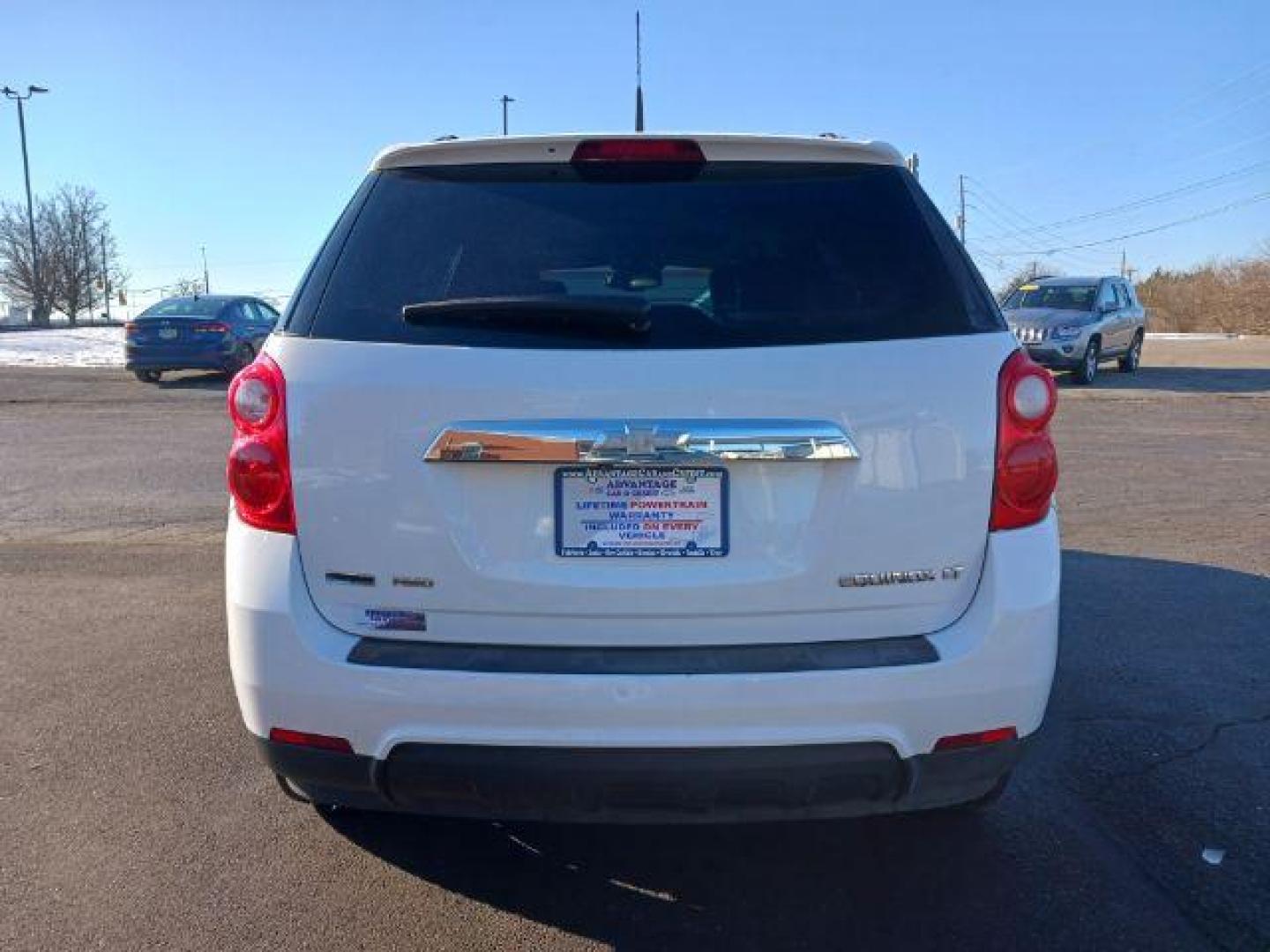 2012 Summit White Chevrolet Equinox 2LT AWD (2GNFLNEK7C6) with an 2.4L L4 DOHC 16V engine, 6-Speed Automatic transmission, located at 4508 South Dixie Dr, Moraine, OH, 45439, (937) 908-9800, 39.689976, -84.218452 - Photo#5