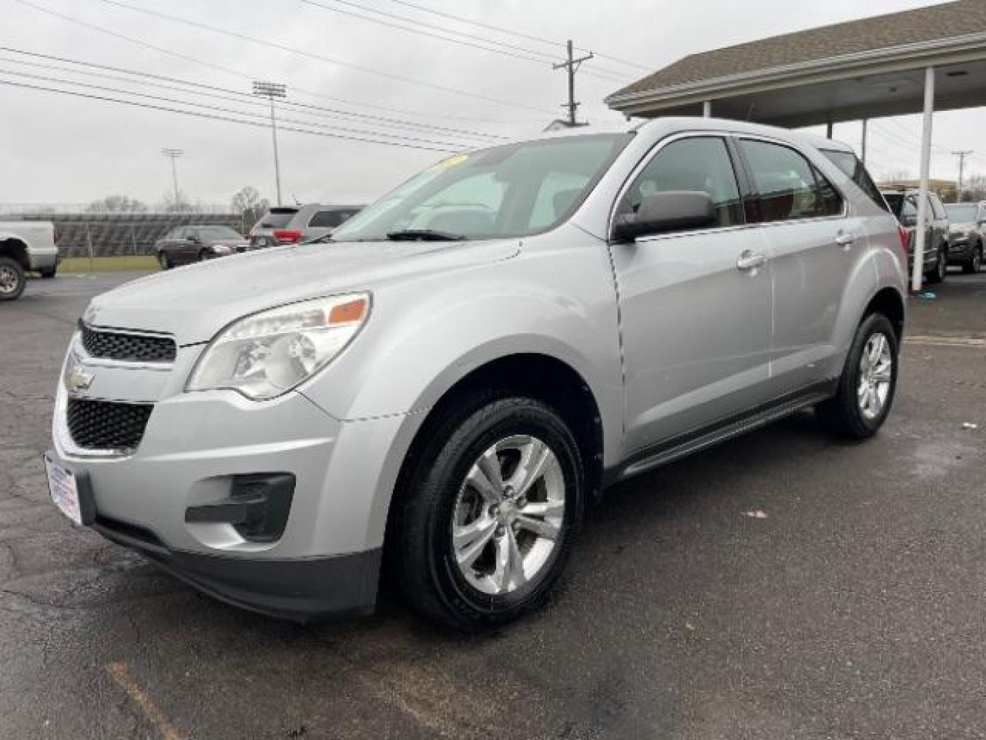 2012 Silver Ice Metallic Chevrolet Equinox LS 2WD (2GNALBEK4C1) with an 2.4L L4 DOHC 16V engine, 6-Speed Automatic transmission, located at 1230 East Main St, Xenia, OH, 45385, (937) 908-9800, 39.688026, -83.910172 - Photo#1