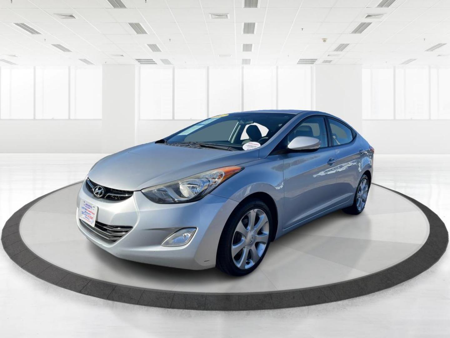 2012 Radiant Silver Metallic Hyundai Elantra Limited (5NPDH4AEXCH) with an 1.8L L4 DOHC 16V engine, 6-Speed Automatic transmission, located at 401 Woodman Dr, Riverside, OH, 45431, (937) 908-9800, 39.760899, -84.123421 - Photo#7