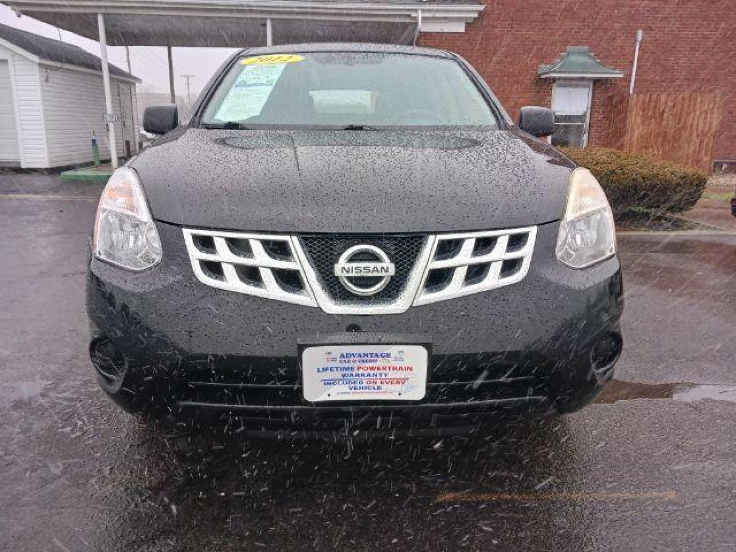 2012 Super Black Nissan Rogue S AWD (JN8AS5MV9CW) with an 2.5L L4 DOHC 16V engine, Continuously Variable Transmission transmission, located at 1184 Kauffman Ave, Fairborn, OH, 45324, (937) 908-9800, 39.807072, -84.030914 - Photo#1