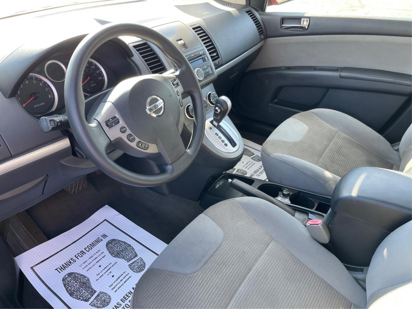 2012 Red Brick Pearl Nissan Sentra 2.0 (3N1AB6AP2CL) with an 2.0L L4 DOHC 16V engine, Continuously Variable Transmission transmission, located at 1184 Kauffman Ave, Fairborn, OH, 45324, (937) 908-9800, 39.807072, -84.030914 - Photo#8