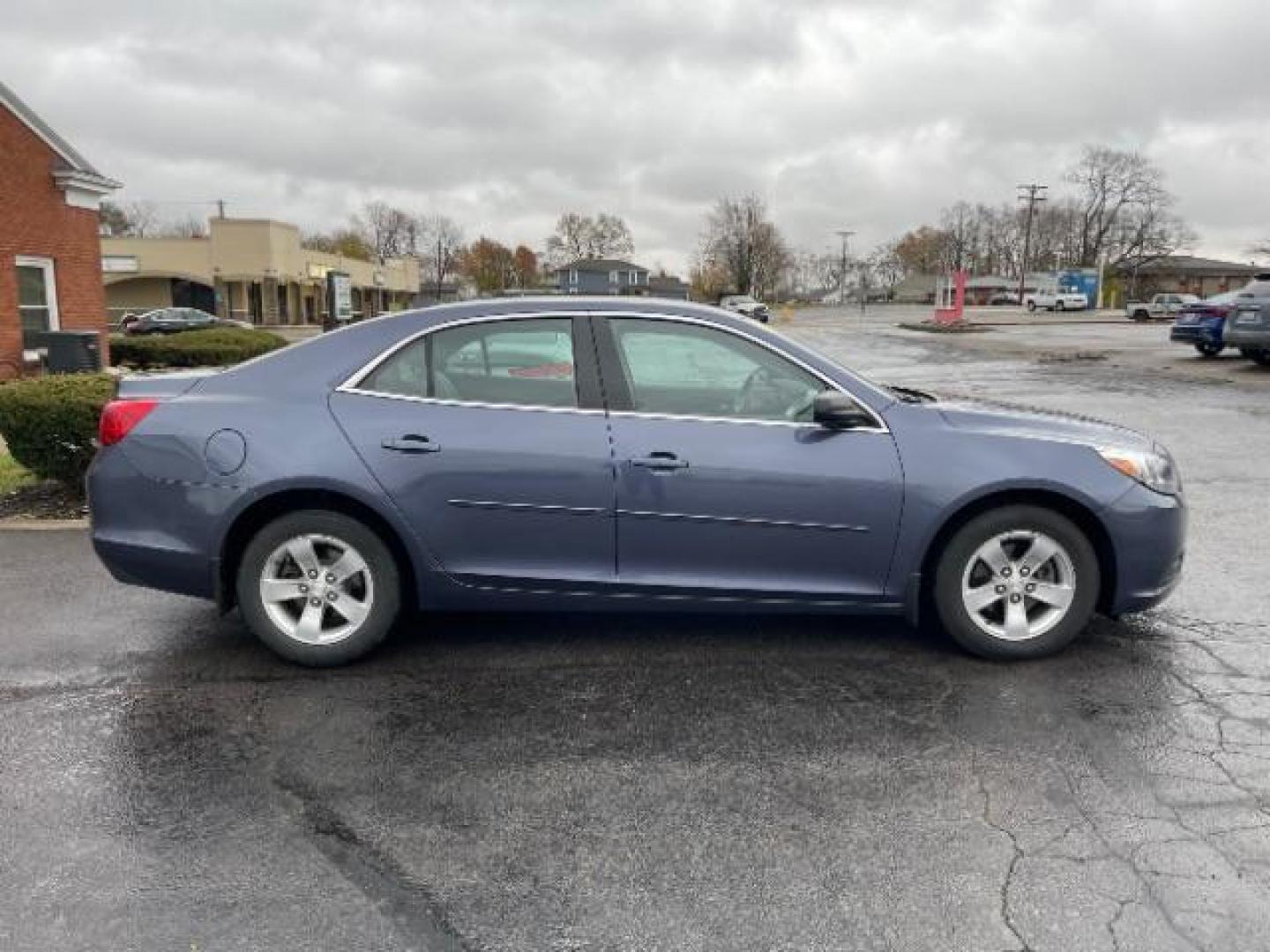 2013 Blue Chevrolet Malibu LS (1G11B5SA2DF) with an 2.5L L4 DOHC 16V engine, 6-Speed Automatic transmission, located at 4508 South Dixie Dr, Moraine, OH, 45439, (937) 908-9800, 39.689976, -84.218452 - Photo#3