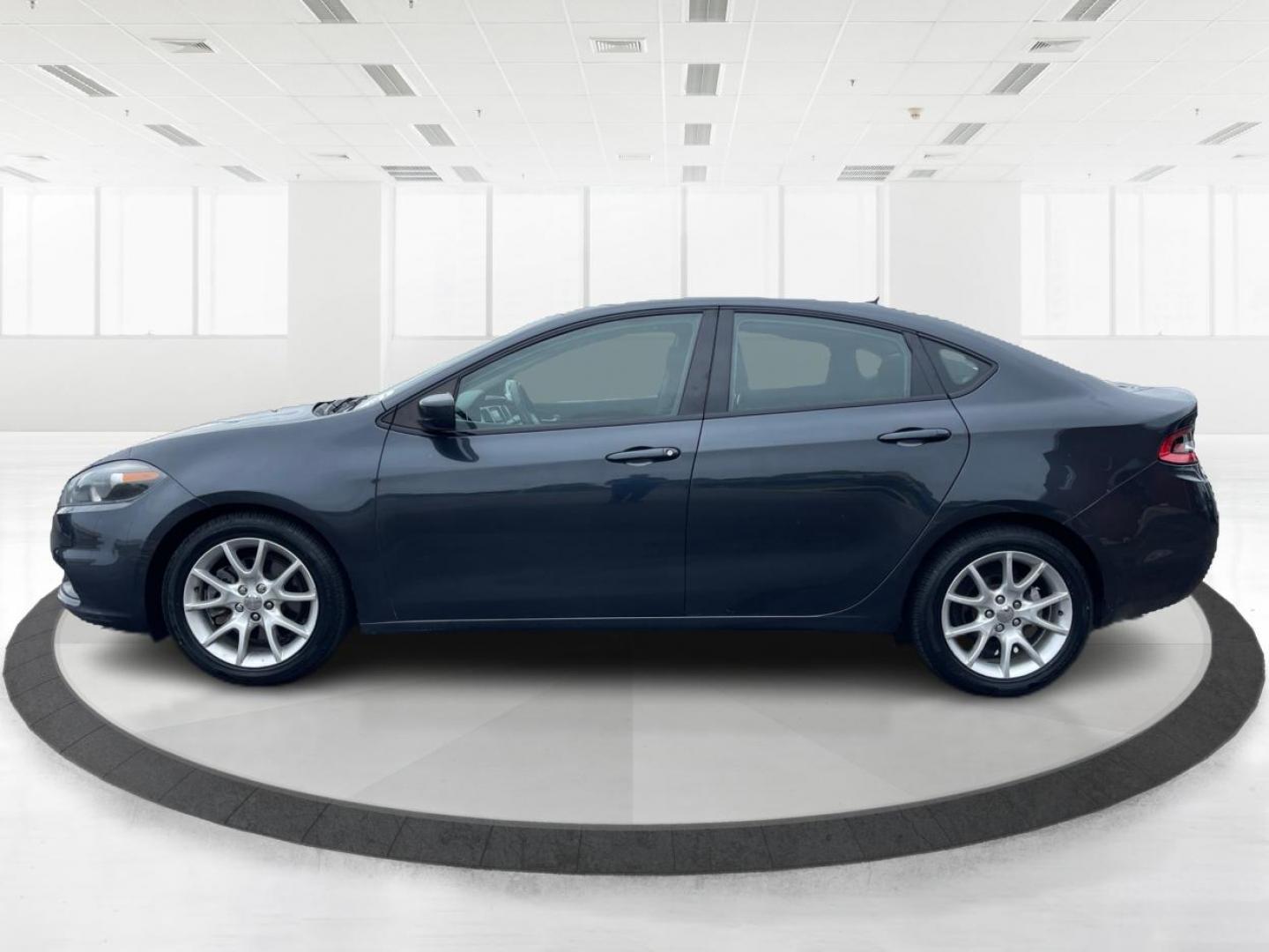 2013 Maximum Steel Metallic Dodge Dart (1C3CDFBA2DD) with an 2.0L L4 DOHC 16V TURBO engine, located at 1951 S Dayton Lakeview Rd., New Carlisle, OH, 45344, (937) 908-9800, 39.890999, -84.050255 - Photo#5