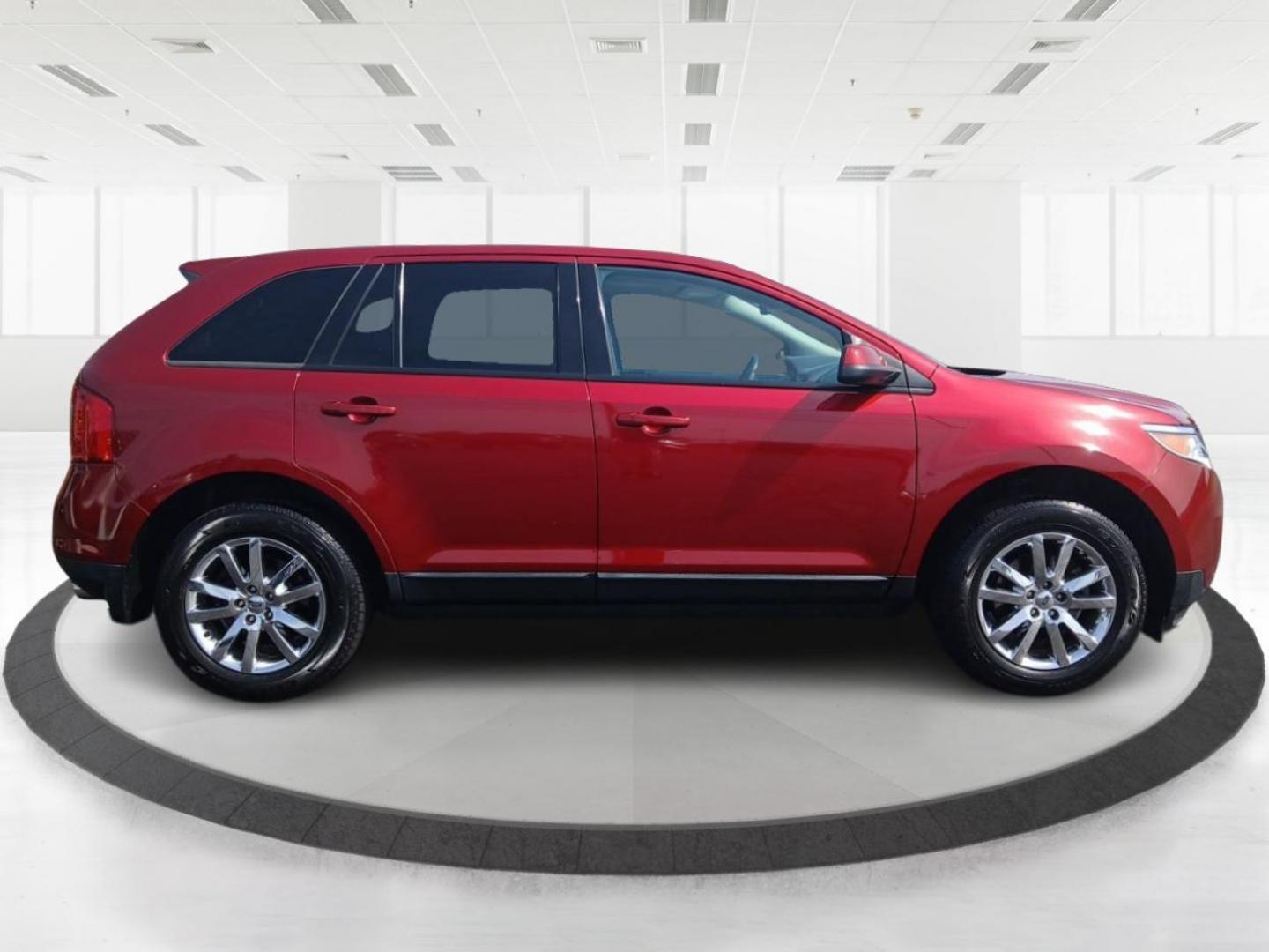 2013 Ruby Red Metallic Ford Edge SEL FWD (2FMDK3JC9DB) with an 3.5L V6 DOHC 24V engine, 6-Speed Automatic transmission, located at 1230 East Main St, Xenia, OH, 45385, (937) 908-9800, 39.688026, -83.910172 - Photo#1