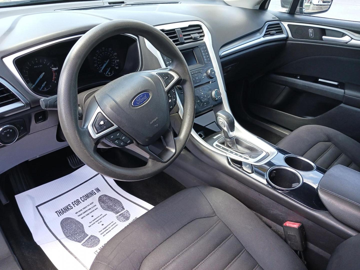 2013 Sterling Gray Ford Fusion (3FA6P0H78DR) with an 2.5L L4 DOHC 16V engine, located at 4508 South Dixie Dr, Moraine, OH, 45439, (937) 908-9800, 39.689976, -84.218452 - Photo#8