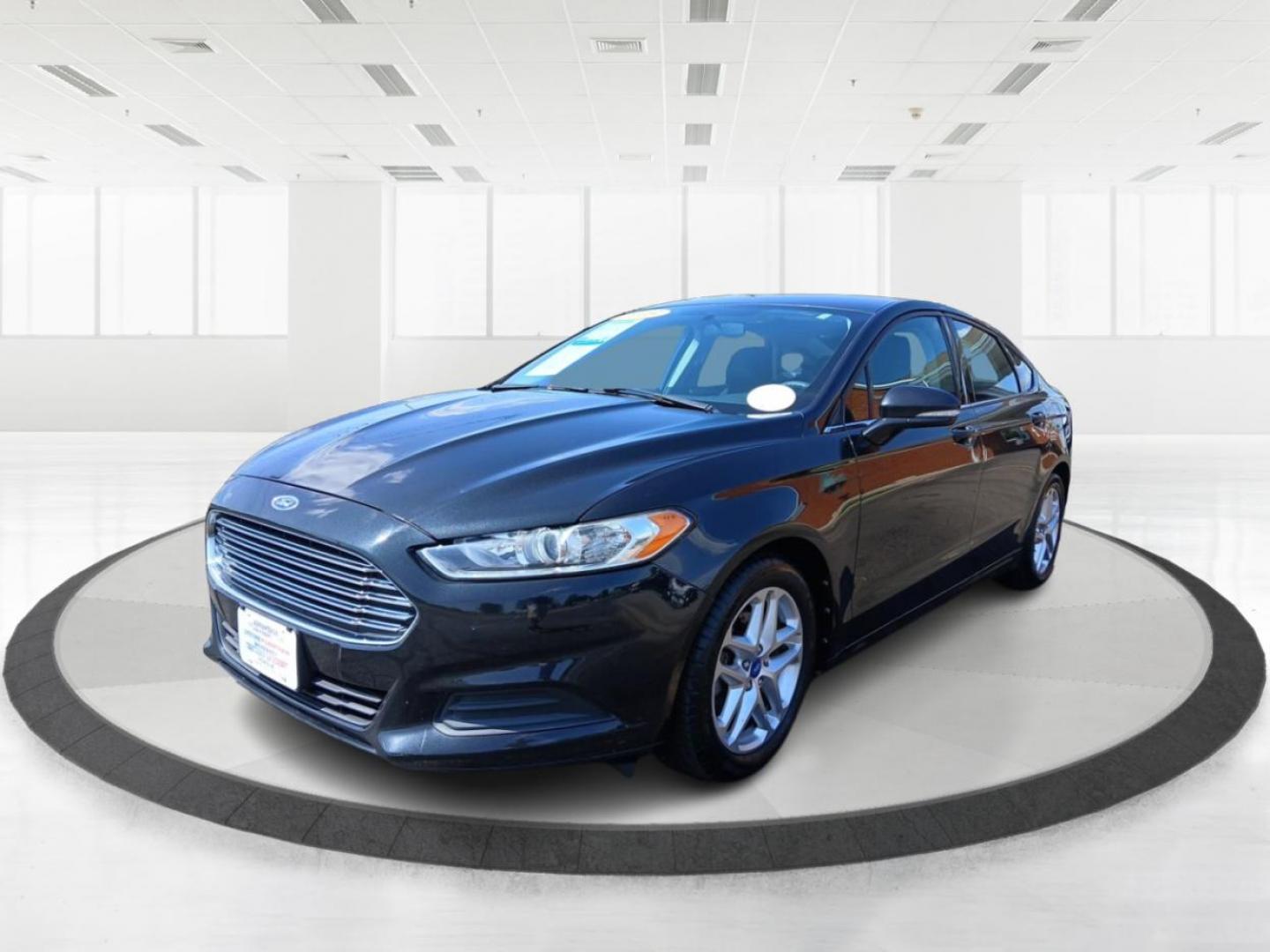 2013 Tuxedo Black Metallic Ford Fusion (3FA6P0H74DR) with an 2.5L L4 DOHC 16V engine, located at 401 Woodman Dr, Riverside, OH, 45431, (937) 908-9800, 39.760899, -84.123421 - Photo#7