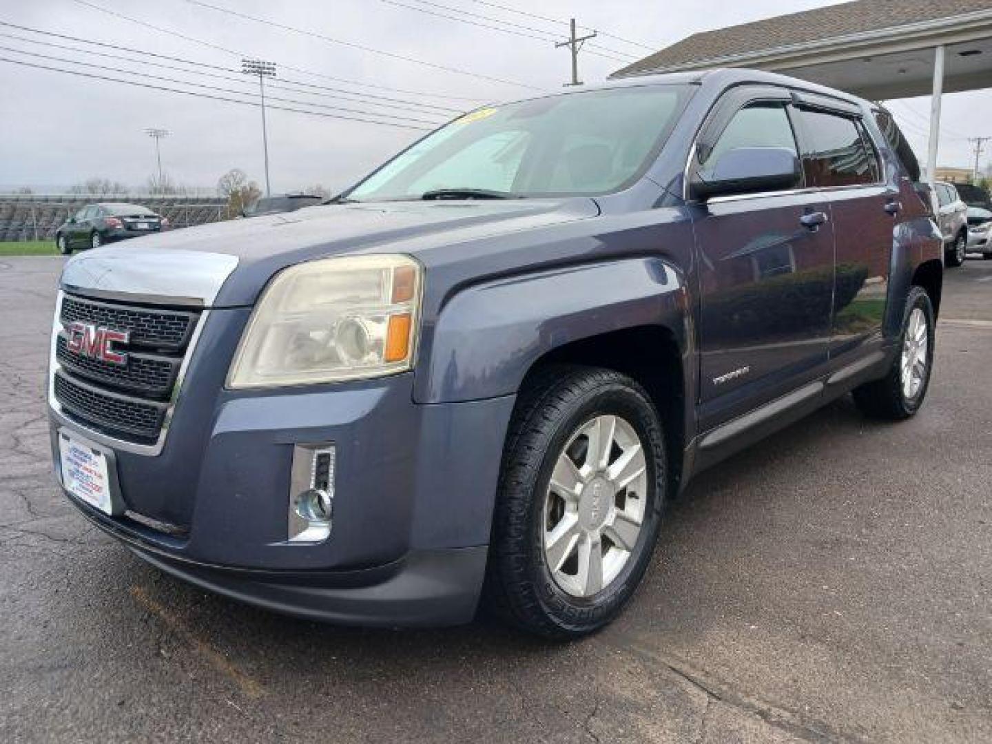 2013 Atlantis Blue Metallic GMC Terrain SLE1 AWD (2GKFLREK4D6) with an 2.4L L4 DOHC 16V FFV engine, 6-Speed Automatic transmission, located at 880 E. National Road, Vandalia, OH, 45377, (937) 908-9800, 39.891918, -84.183594 - Photo#1