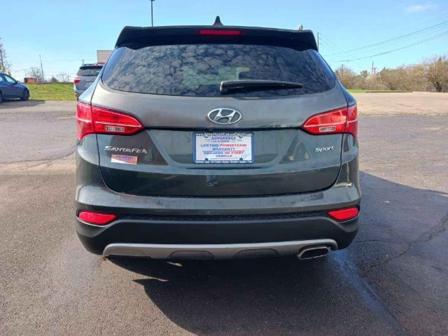 2013 Juniper Green Hyundai Santa Fe Sport 2.4 FWD (5XYZU3LB8DG) with an 2.4L L4 DOHC 16V engine, 6-Speed Automatic transmission, located at 1951 S Dayton Lakeview Rd., New Carlisle, OH, 45344, (937) 908-9800, 39.890999, -84.050255 - Photo#10