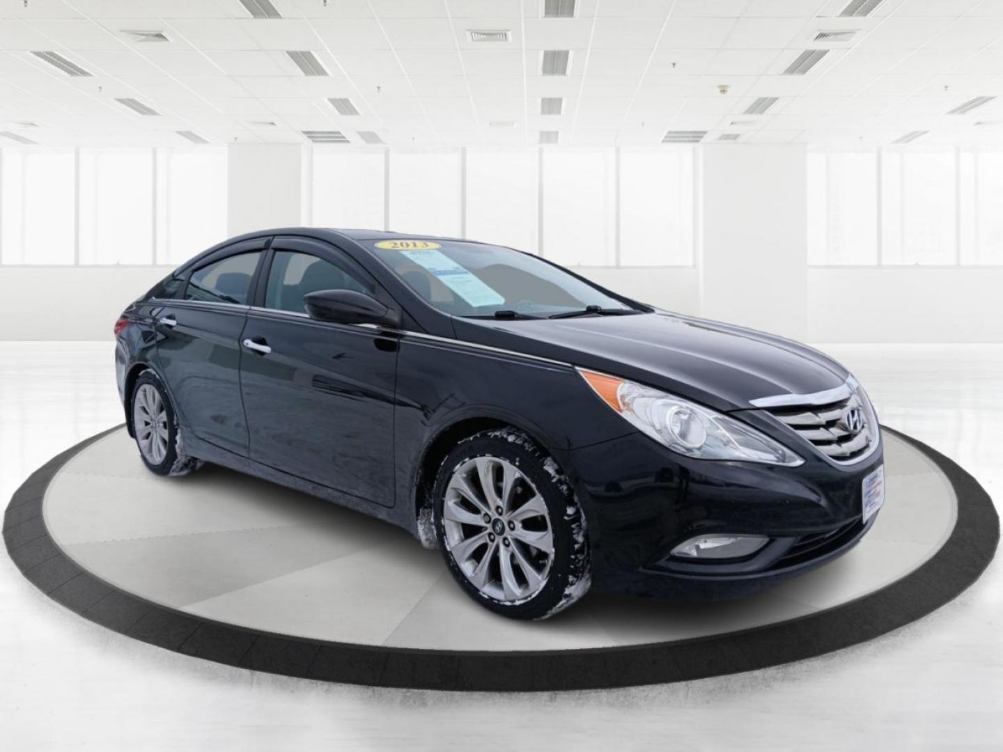 2013 Hyundai Sonata SE (5NPEC4AC8DH) with an Other engine, located at 1184 Kauffman Ave, Fairborn, OH, 45324, (937) 908-9800, 39.807072, -84.030914 - One Owner - Photo#0