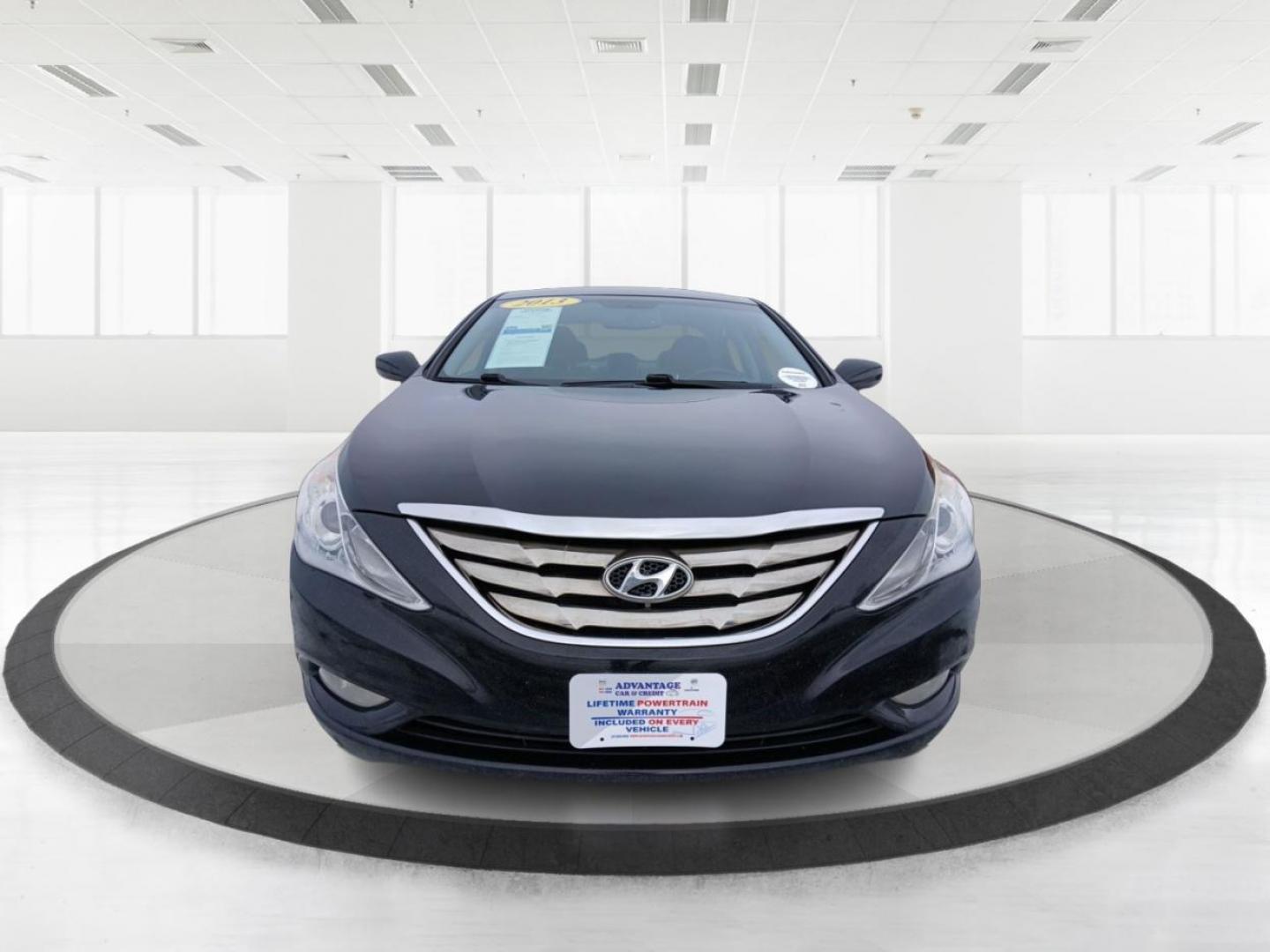 2013 Hyundai Sonata SE (5NPEC4AC8DH) with an Other engine, located at 1184 Kauffman Ave, Fairborn, OH, 45324, (937) 908-9800, 39.807072, -84.030914 - One Owner - Photo#6