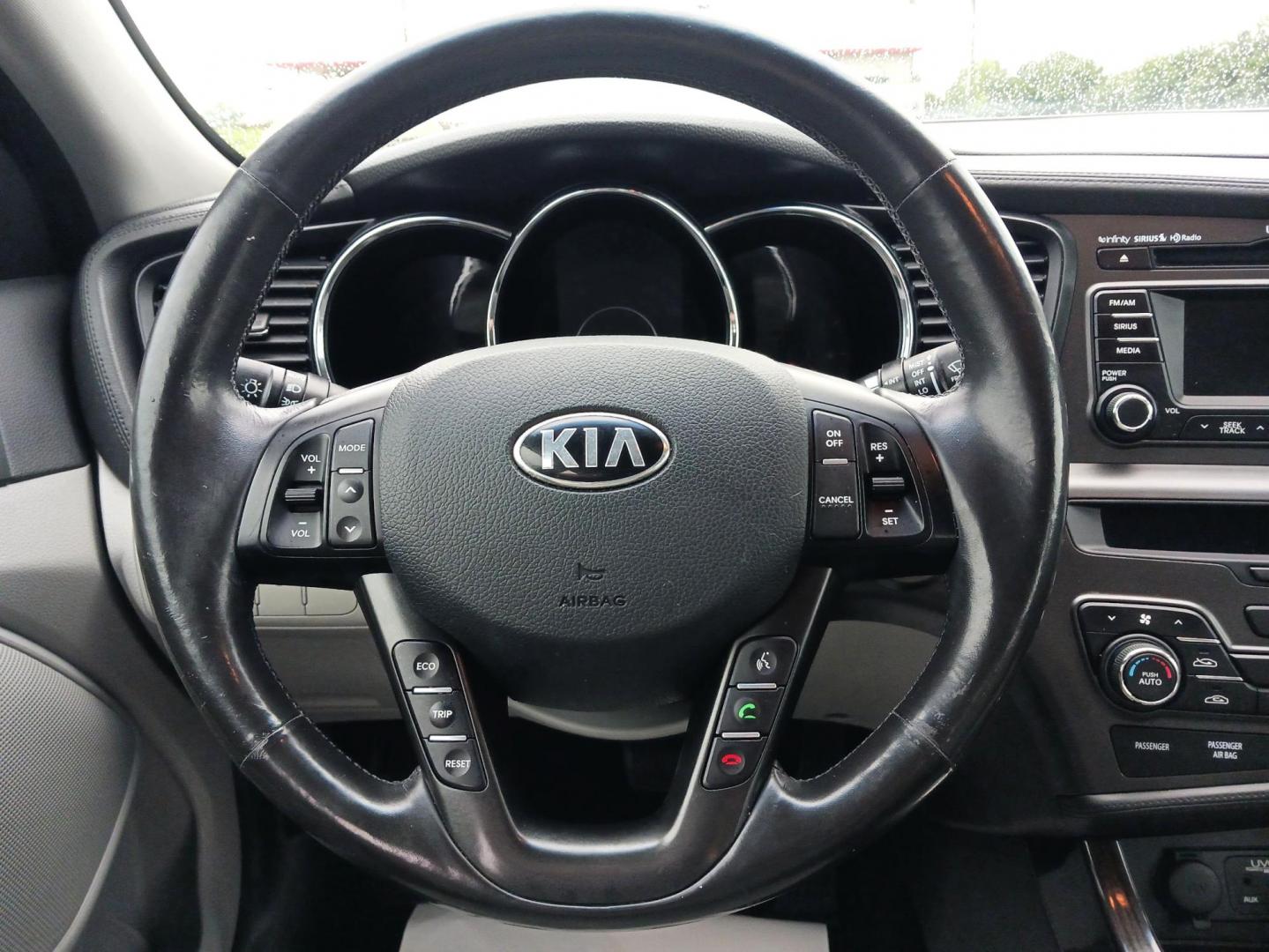 2013 Aurora Black Kia Optima (5XXGN4A7XDG) with an 2.4L L4 DOHC 16V engine, 6-Speed Automatic transmission, located at 880 E. National Road, Vandalia, OH, 45377, (937) 908-9800, 39.891918, -84.183594 - Photo#15