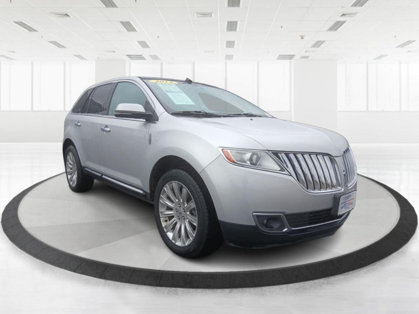 2013 Ingot Silver Metallic Lincoln MKX AWD (2LMDJ8JKXDB) with an 3.7L V6 DOHC 24V engine, 6-Speed Automatic transmission, located at 1184 Kauffman Ave, Fairborn, OH, 45324, (937) 908-9800, 39.807072, -84.030914 - Photo#0