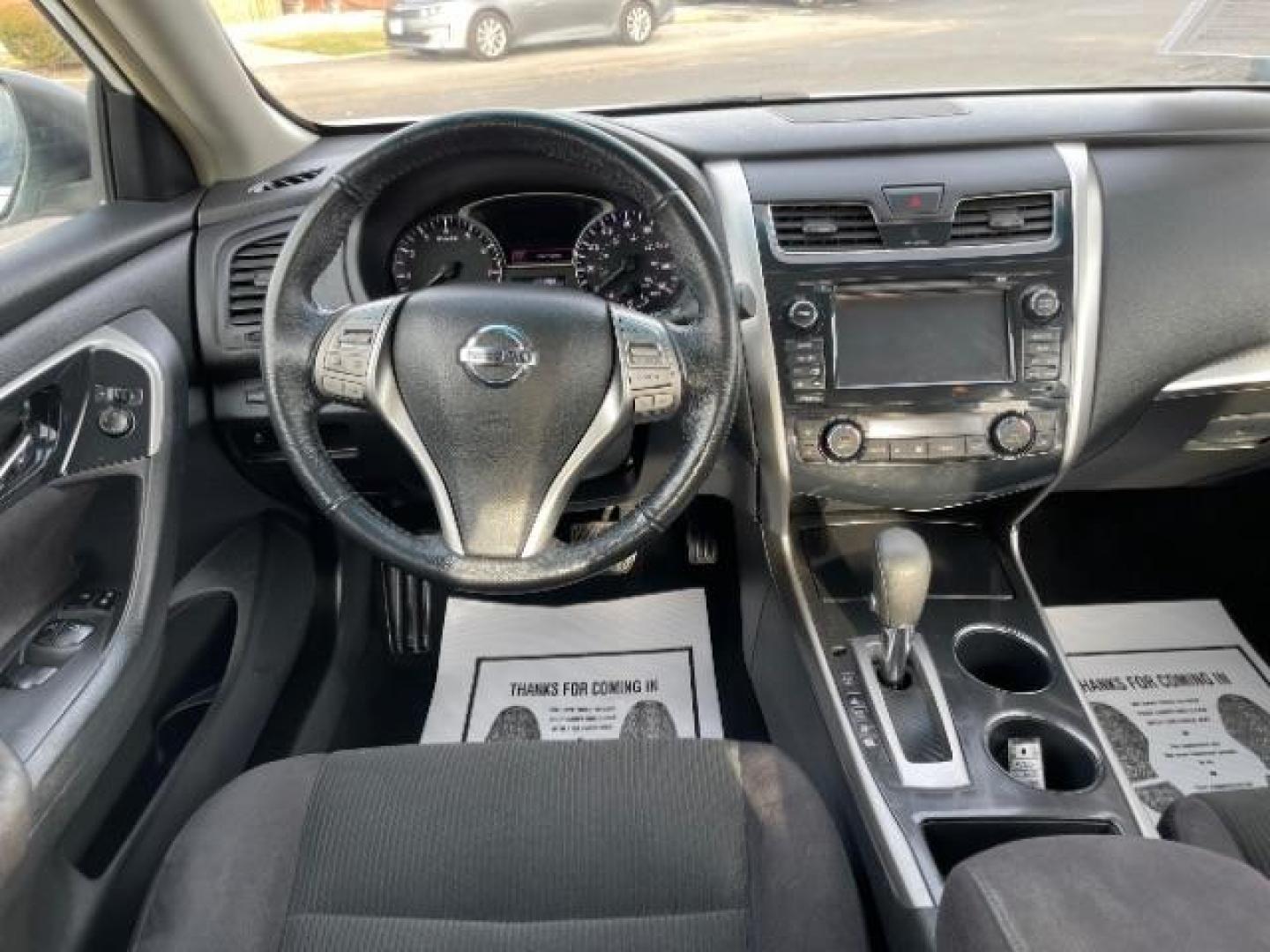 2013 Pearl White Nissan Altima 2.5 SV (1N4AL3AP4DN) with an 2.5L L4 DOHC 16V engine, located at 1099 N County Rd 25A , Troy, OH, 45373, (937) 908-9800, 40.057079, -84.212883 - Photo#7