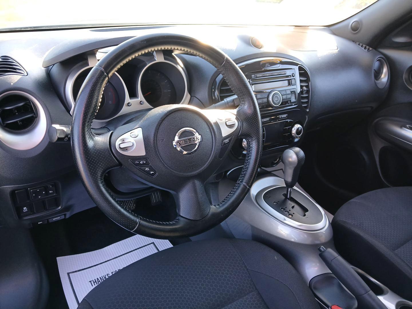 2013 Graphite Blue Nissan Juke S FWD (JN8AF5MR4DT) with an 1.6L L4 DOHC 16V engine, Continuously Variable Transmission transmission, located at 8750 N County Rd 25A, Piqua, OH, 45356, (937) 908-9800, 40.164391, -84.232513 - Photo#8