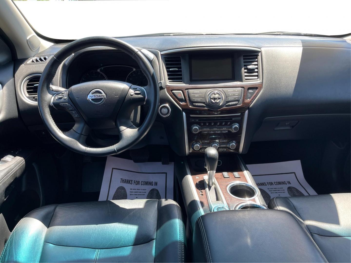 2013 Gray Nissan Pathfinder SL (5N1AR2MM8DC) , located at 1184 Kauffman Ave, Fairborn, OH, 45324, (937) 908-9800, 39.807072, -84.030914 - Photo#20