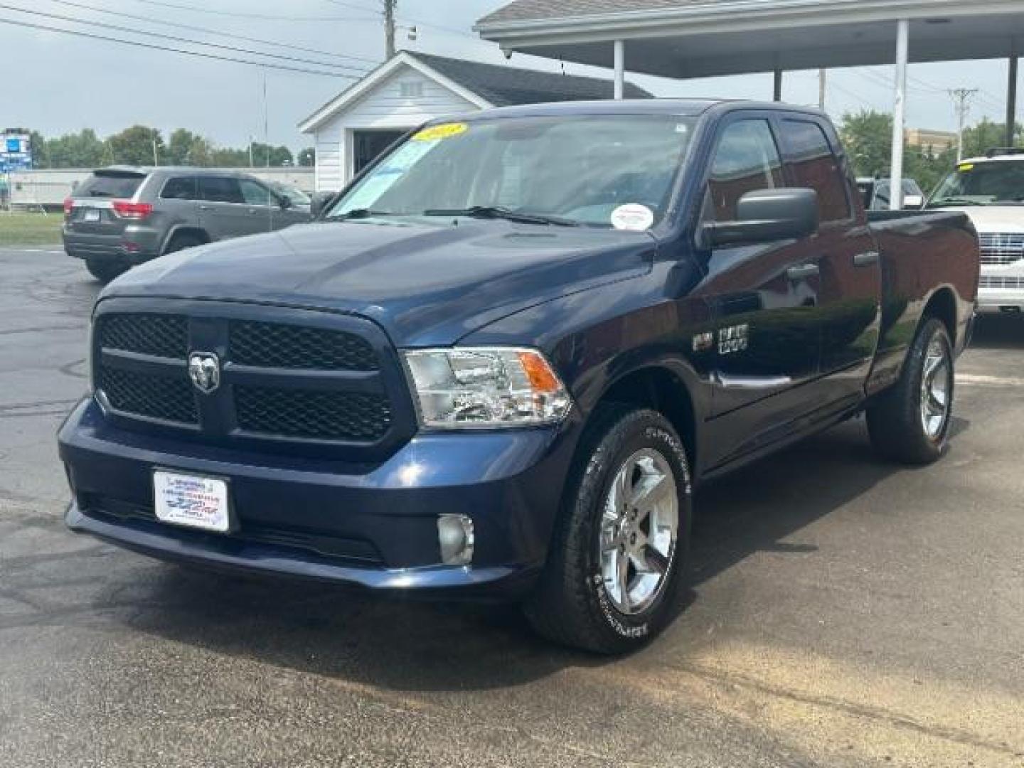 2013 True Blue Pearl RAM 1500 Tradesman Quad Cab 4WD (1C6RR7FT7DS) with an 5.7L V8 OHV 16V engine, 6-Speed Automatic transmission, located at 880 E. National Road, Vandalia, OH, 45377, (937) 908-9800, 39.891918, -84.183594 - Photo#2