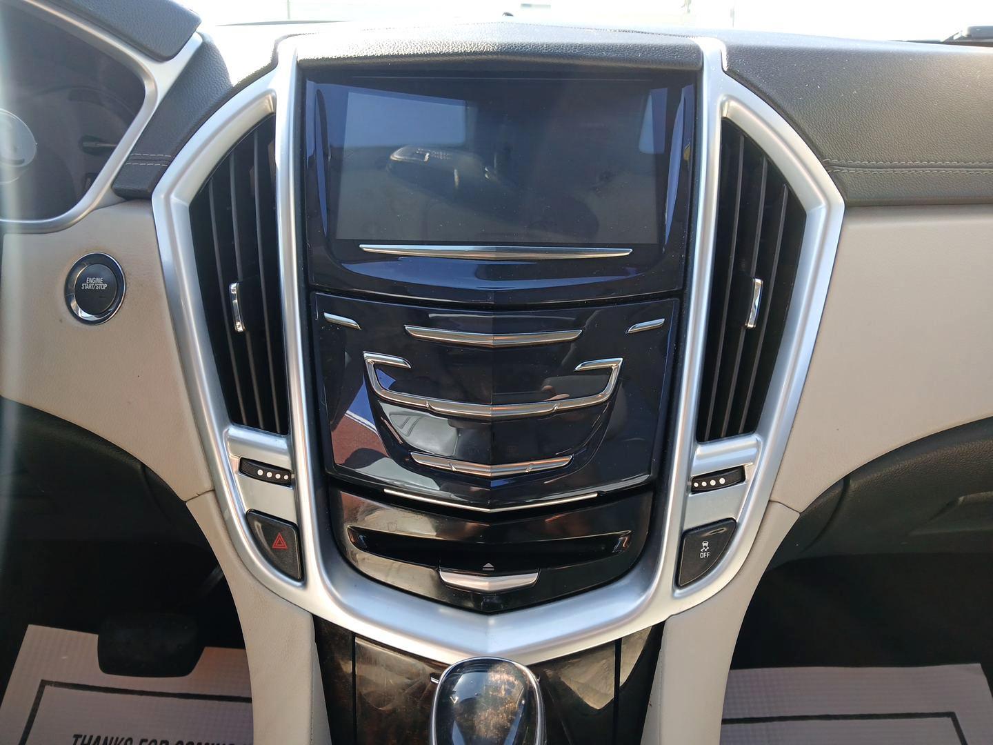 2014 Cadillac SRX Luxury Collection AWD (3GYFNEE30ES) with an 3.6L V6 DOHC 24V FFV engine, 6-Speed Automatic transmission, located at 1230 East Main St, Xenia, OH, 45385, (937) 908-9800, 39.688026, -83.910172 - 2014 Cadillac SRX Luxury Collection AWD - Photo#12