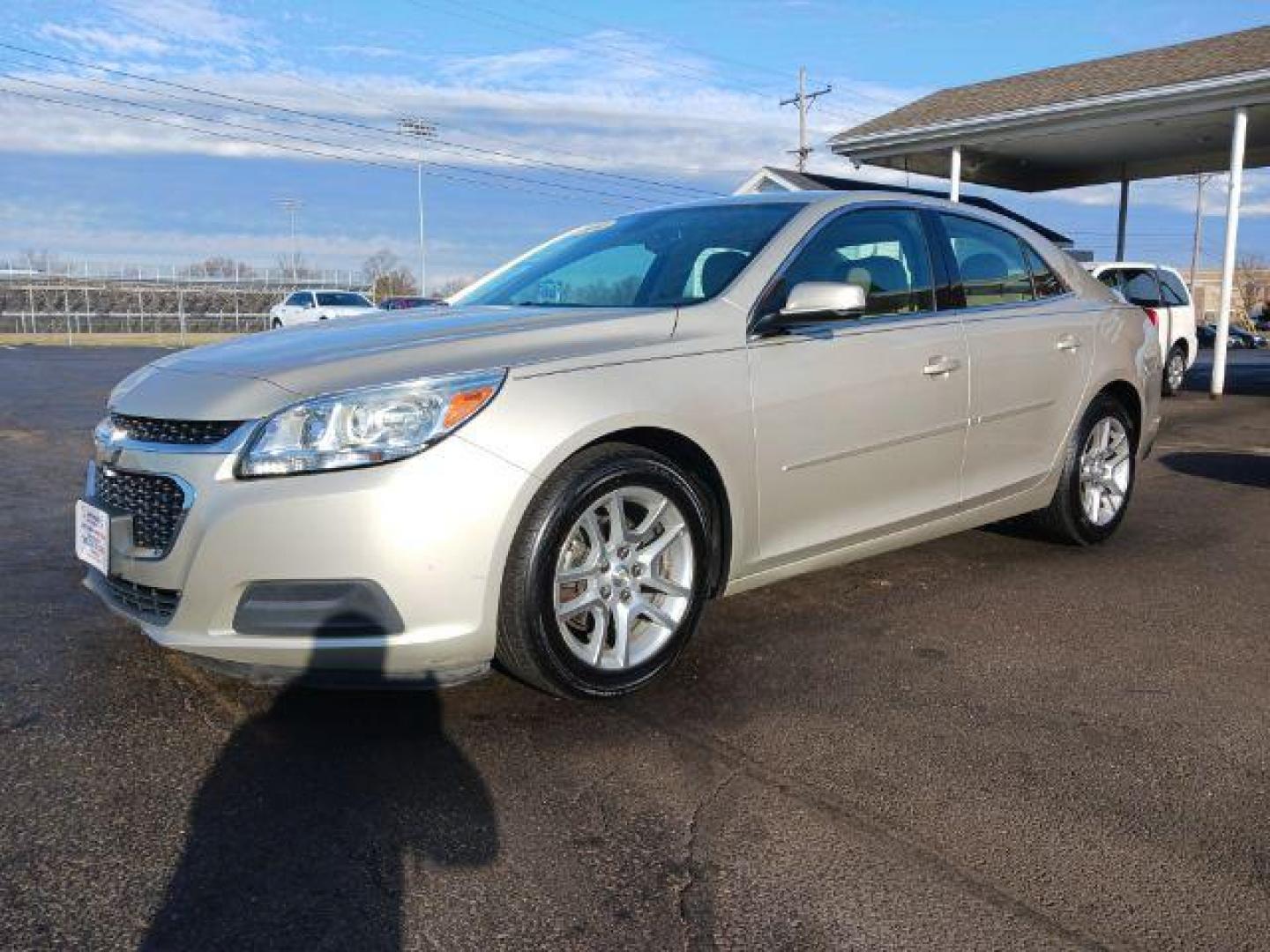 2014 Champagne Silver Metallic Chevrolet Malibu 1LT (1G11C5SL6EF) with an 2.5L L4 DOHC 16V engine, 6-Speed Automatic transmission, located at 4508 South Dixie Dr, Moraine, OH, 45439, (937) 908-9800, 39.689976, -84.218452 - Photo#2