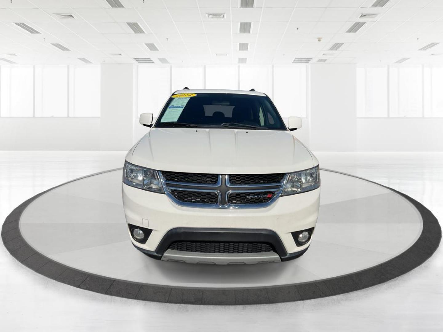 2014 Pearl White Tri-Coat Dodge Journey SXT (3C4PDCBG0ET) with an 3.6L V6 DOHC 24V engine, 6-Speed Automatic transmission, located at 8750 N County Rd 25A, Piqua, OH, 45356, (937) 908-9800, 40.164391, -84.232513 - 2014 Dodge Journey SXT - Photo#6