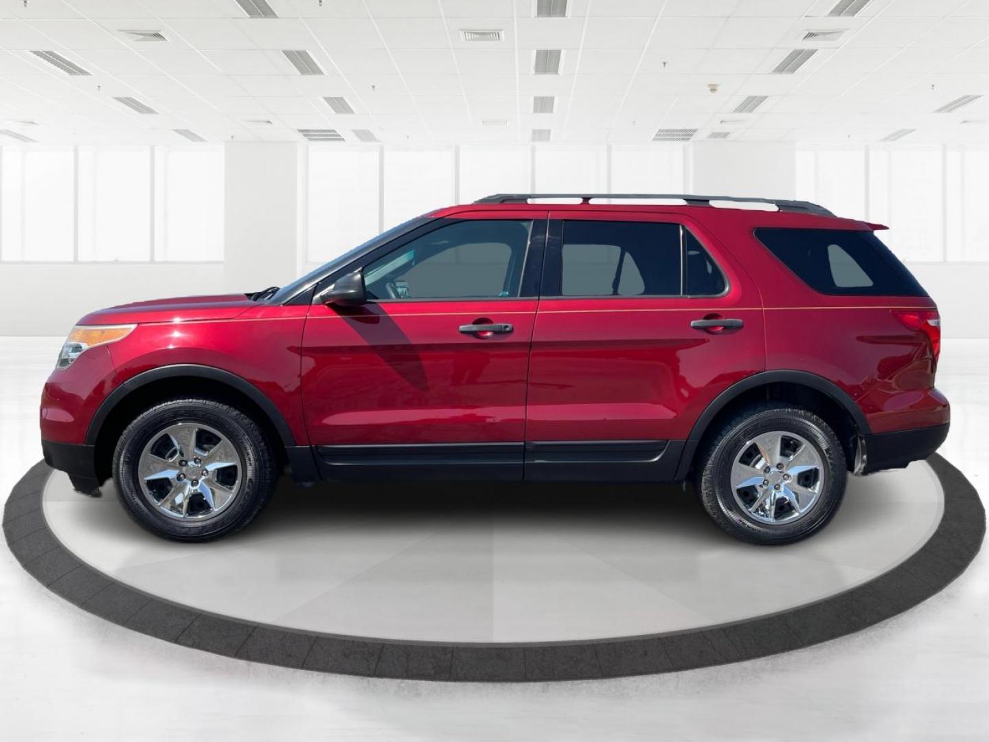 2014 Ruby Red Met Tinted CC Ford Explorer Base 4WD (1FM5K8B86EG) with an 3.5L V6 DOHC 24V engine, 6-Speed Automatic transmission, located at 401 Woodman Dr, Riverside, OH, 45431, (937) 908-9800, 39.760899, -84.123421 - Photo#5