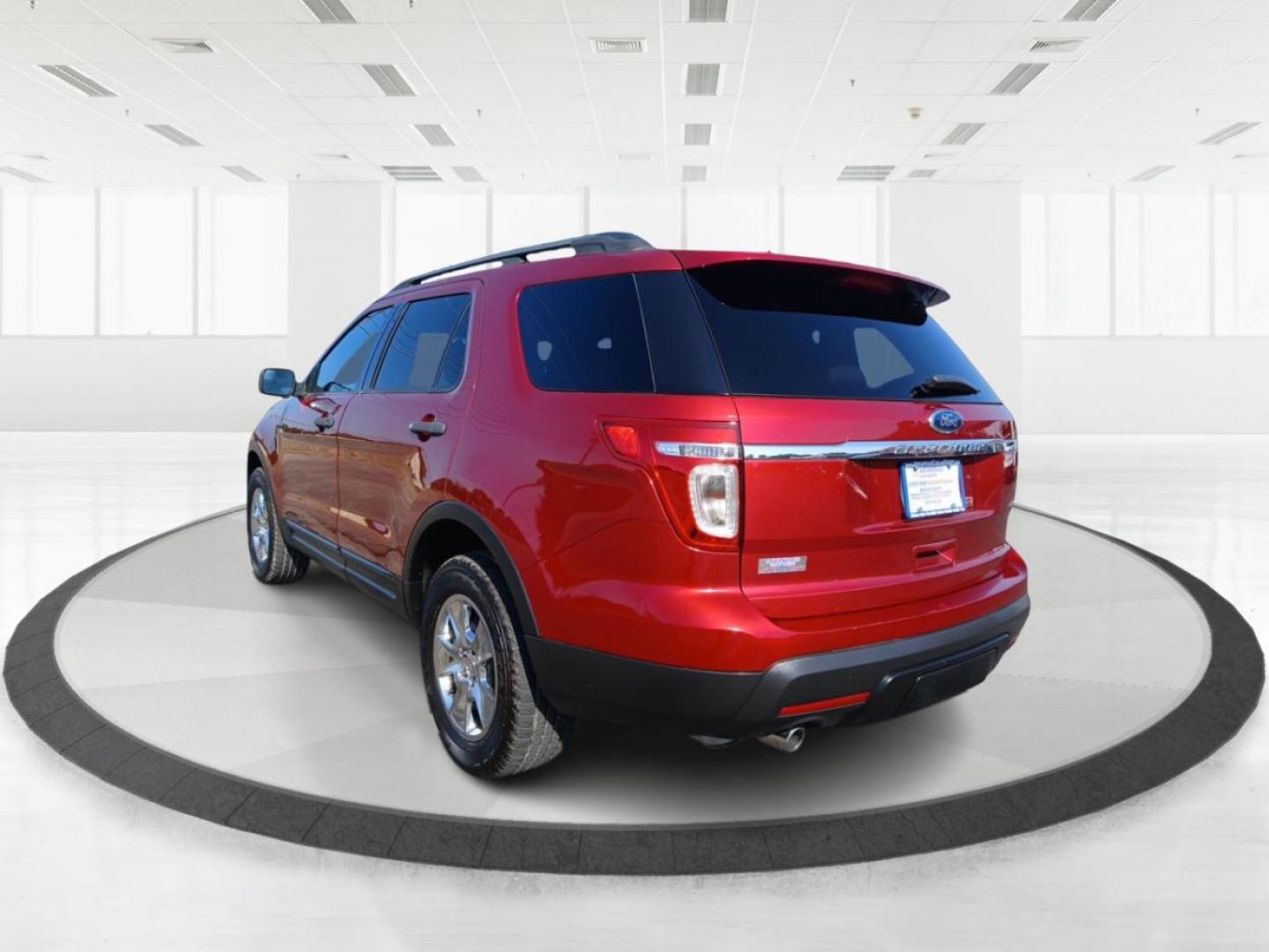 2014 Ruby Red Met Tinted CC Ford Explorer Base 4WD (1FM5K8B80EG) with an 3.5L V6 DOHC 24V engine, 6-Speed Automatic transmission, located at 1099 N County Rd 25A , Troy, OH, 45373, (937) 908-9800, 40.057079, -84.212883 - Photo#4