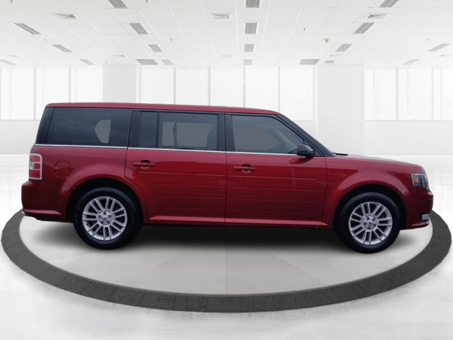 2014 Ruby Red Met Tinted CC Ford Flex SEL FWD (2FMGK5C8XEB) with an 3.5L V6 DOHC 24V engine, 6-Speed Automatic Overdrive transmission, located at 4508 South Dixie Dr, Moraine, OH, 45439, (937) 908-9800, 39.689976, -84.218452 - Photo#1