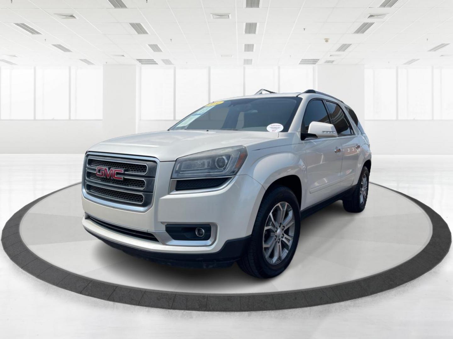 2014 Summit White GMC Acadia (1GKKRSKD3EJ) with an 3.6L V6 DOHC 24V engine, 6-Speed Automatic transmission, located at 1184 Kauffman Ave, Fairborn, OH, 45324, (937) 908-9800, 39.807072, -84.030914 - Photo#7