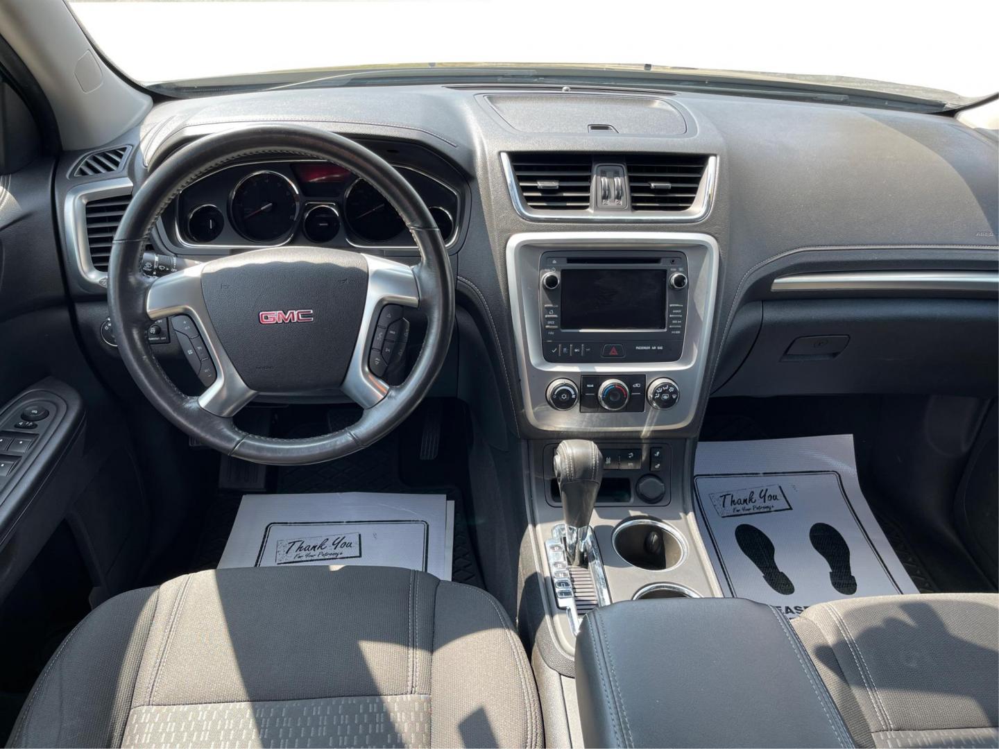 2014 Carbon Black Metallic GMC Acadia SLE-2 AWD (1GKKVPKDXEJ) with an 3.6L V6 DOHC 24V engine, 6-Speed Automatic transmission, located at 880 E. National Road, Vandalia, OH, 45377, (937) 908-9800, 39.891918, -84.183594 - Photo#20