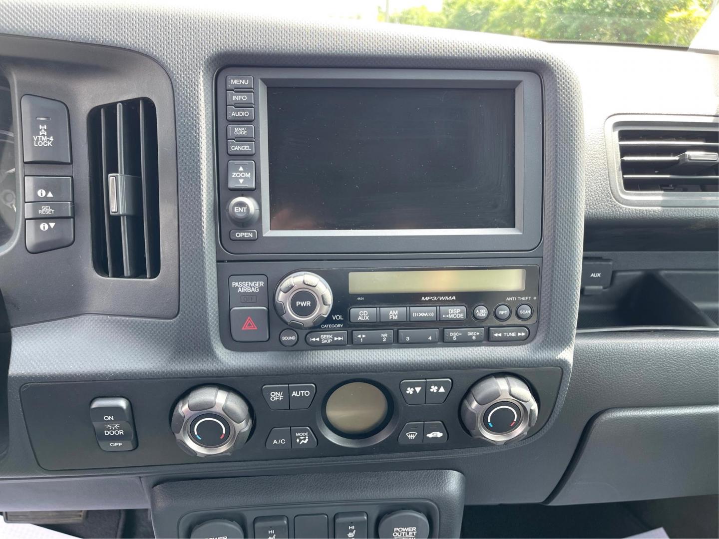 2014 Alabaster Silver Metallic Honda Ridgeline RTL-S (5FPYK1F67EB) with an 3.5L V6 SOHC 24V engine, 5-Speed Automatic transmission, located at 1951 S Dayton Lakeview Rd., New Carlisle, OH, 45344, (937) 908-9800, 39.890999, -84.050255 - Photo#11