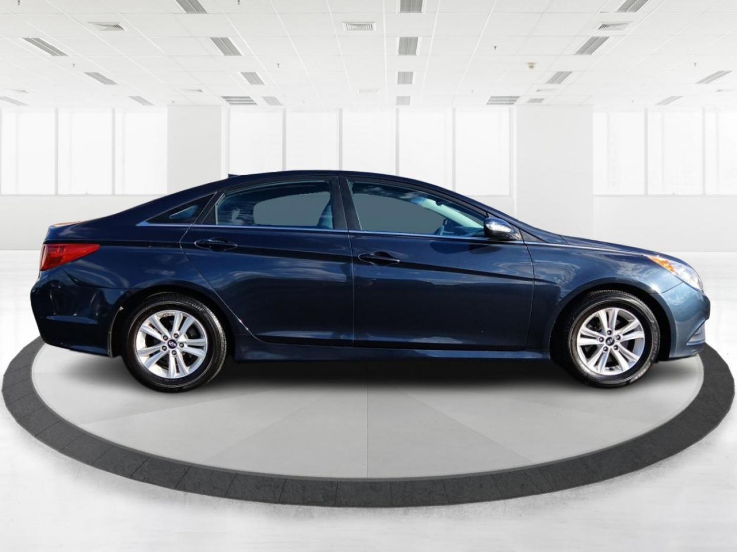 2014 Pacific Blue Pearl Hyundai Sonata GLS (5NPEB4AC0EH) with an 2.4L L4 DOHC 16V engine, 6-Speed Automatic transmission, located at 8750 N County Rd 25A, Piqua, OH, 45356, (937) 908-9800, 40.164391, -84.232513 - Photo#1