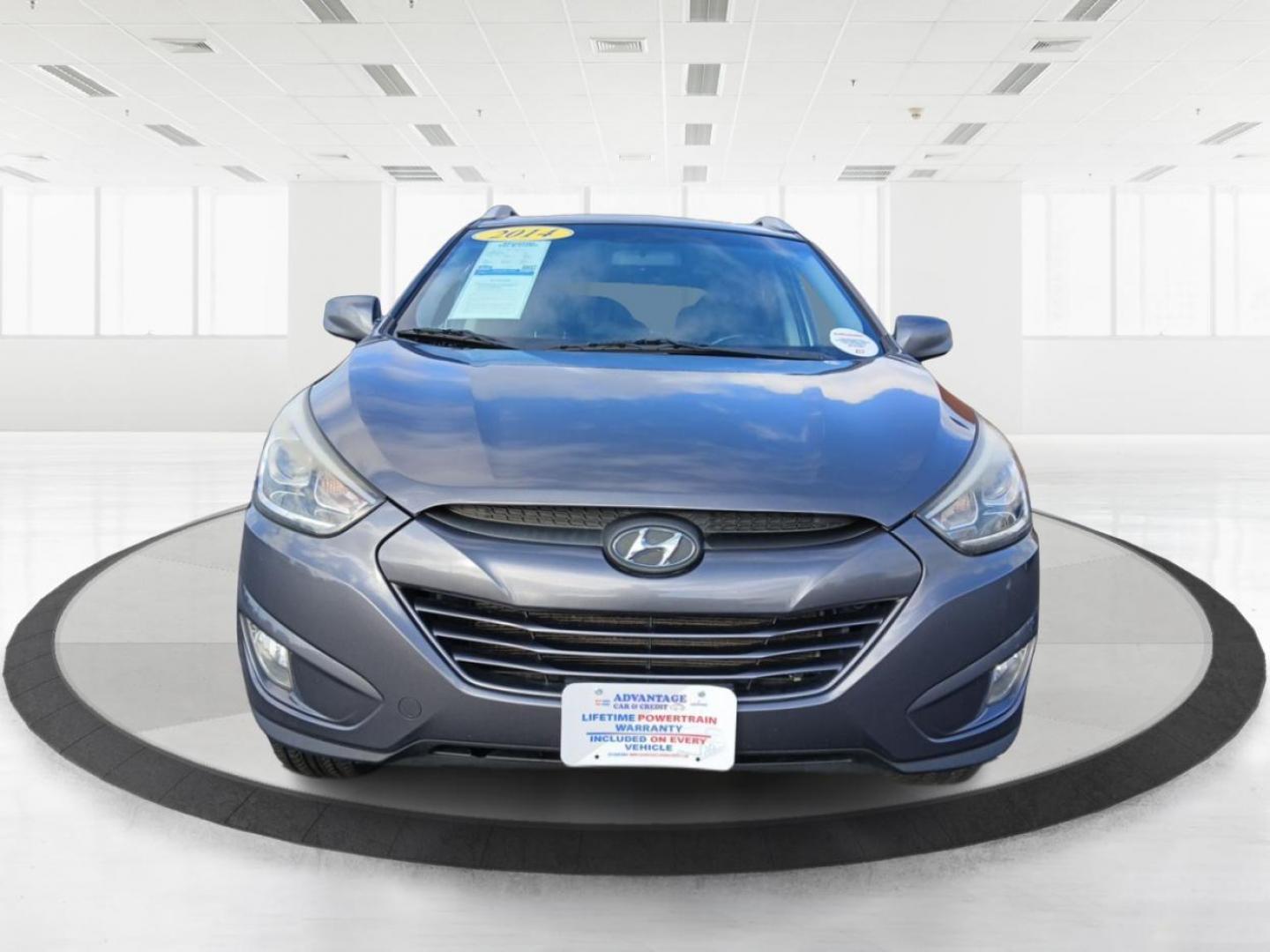 2014 Shadow Grey Hyundai Tucson GLS AWD (KM8JUCAG3EU) with an 2.4L L4 DOHC 16V engine, 6-Speed Automatic transmission, located at 1230 East Main St, Xenia, OH, 45385, (937) 908-9800, 39.688026, -83.910172 - Photo#6