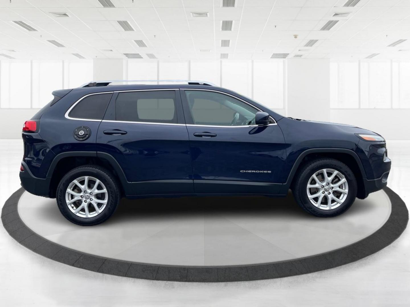 2014 True Blue Pearlcoat Jeep Cherokee Latitude FWD (1C4PJLCB7EW) with an 2.4L L4 DOHC 16V engine, 9-Speed Automatic transmission, located at 8750 N County Rd 25A, Piqua, OH, 45356, (937) 908-9800, 40.164391, -84.232513 - Photo#1