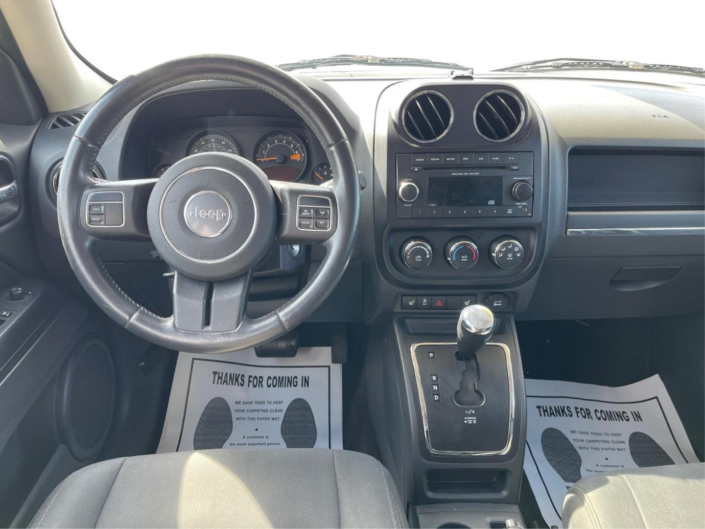 2014 Bright Silver Metallic CC Jeep Patriot Latitude 4WD (1C4NJRFB2ED) with an 2.4L L4 DOHC 16V engine, located at 1951 S Dayton Lakeview Rd., New Carlisle, OH, 45344, (937) 908-9800, 39.890999, -84.050255 - Photo#18