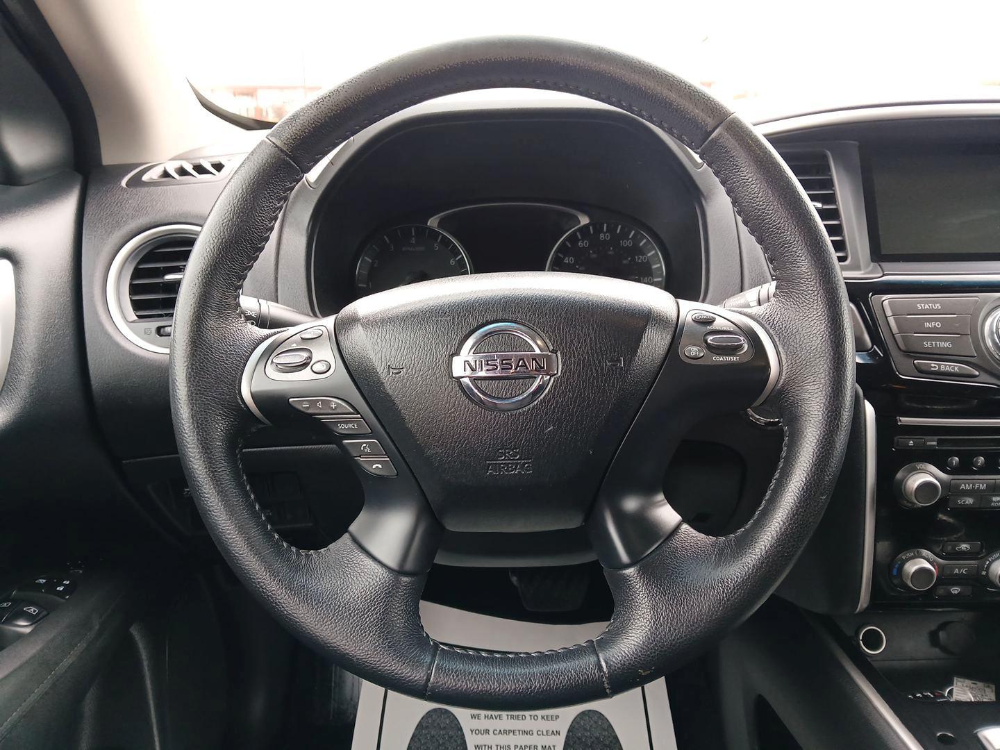 2014 Cayenne Red Nissan Pathfinder S 4WD (5N1AR2MMXEC) with an 3.5L V6 DOHC 24V engine, Continuously Variable Transmission transmission, located at 1099 N County Rd 25A , Troy, OH, 45373, (937) 908-9800, 40.057079, -84.212883 - Photo#15