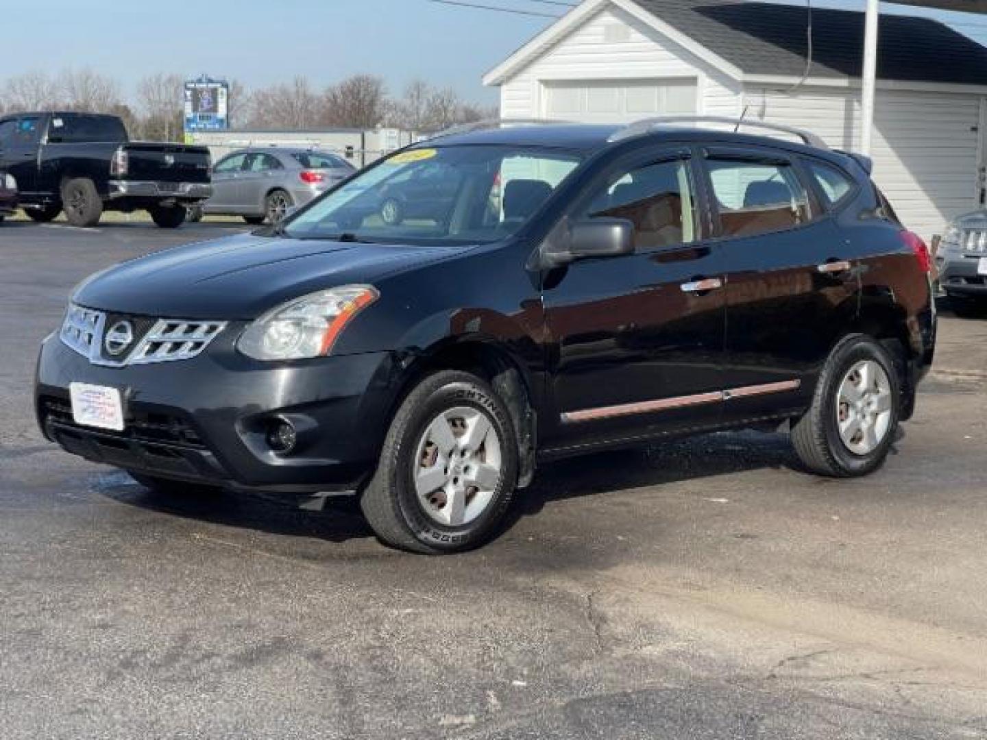 2014 Super Black Nissan Rogue Select S AWD (JN8AS5MV3EW) with an 2.5L L4 DOHC 16V engine, Continuously Variable Transmission transmission, located at 4508 South Dixie Dr, Moraine, OH, 45439, (937) 908-9800, 39.689976, -84.218452 - Photo#1