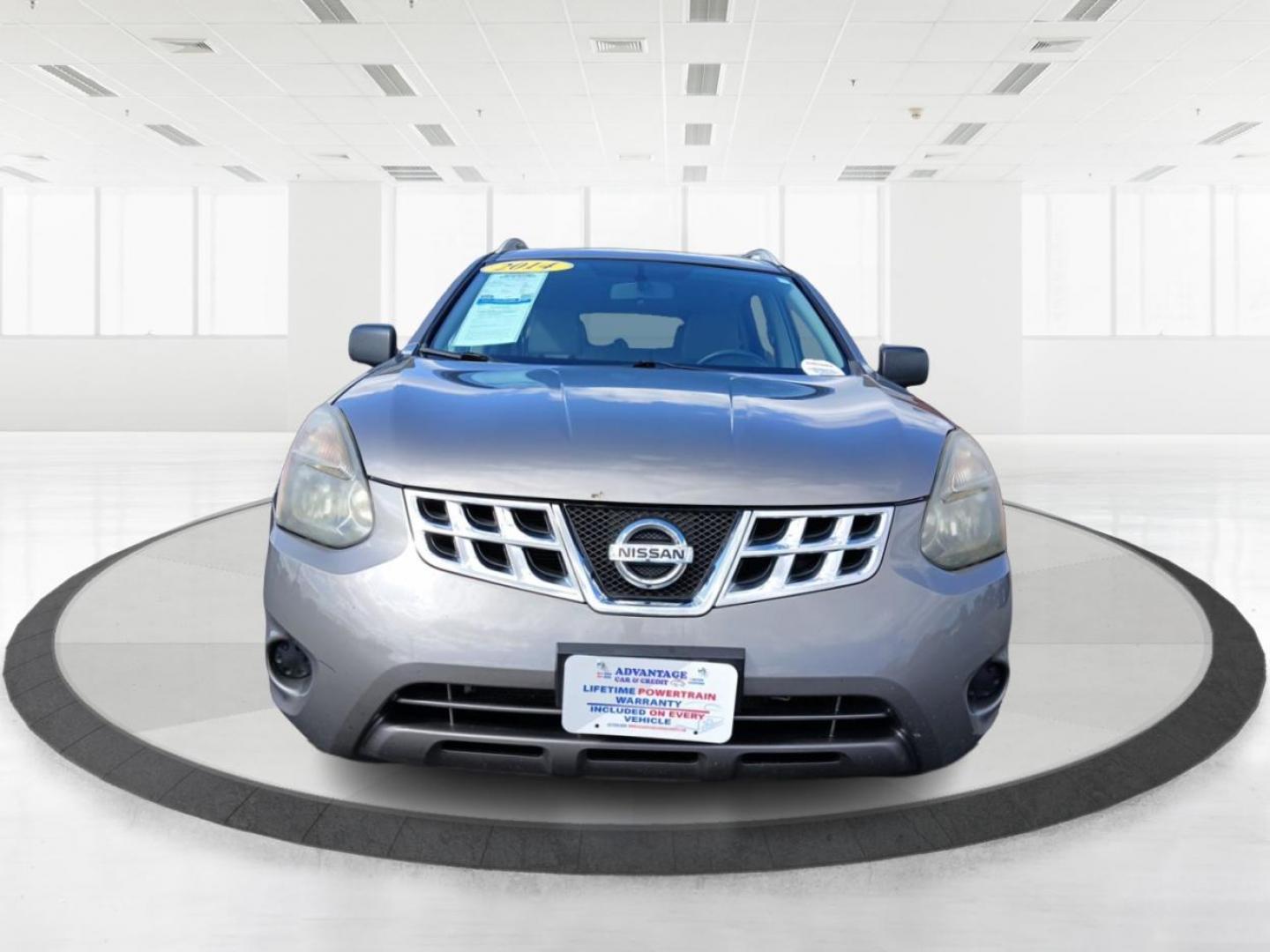 2014 Platinum Graphite Nissan Rogue Select (JN8AS5MV4EW) with an 2.5L L4 DOHC 16V engine, Continuously Variable Transmission transmission, located at 1230 East Main St, Xenia, OH, 45385, (937) 908-9800, 39.688026, -83.910172 - Photo#6