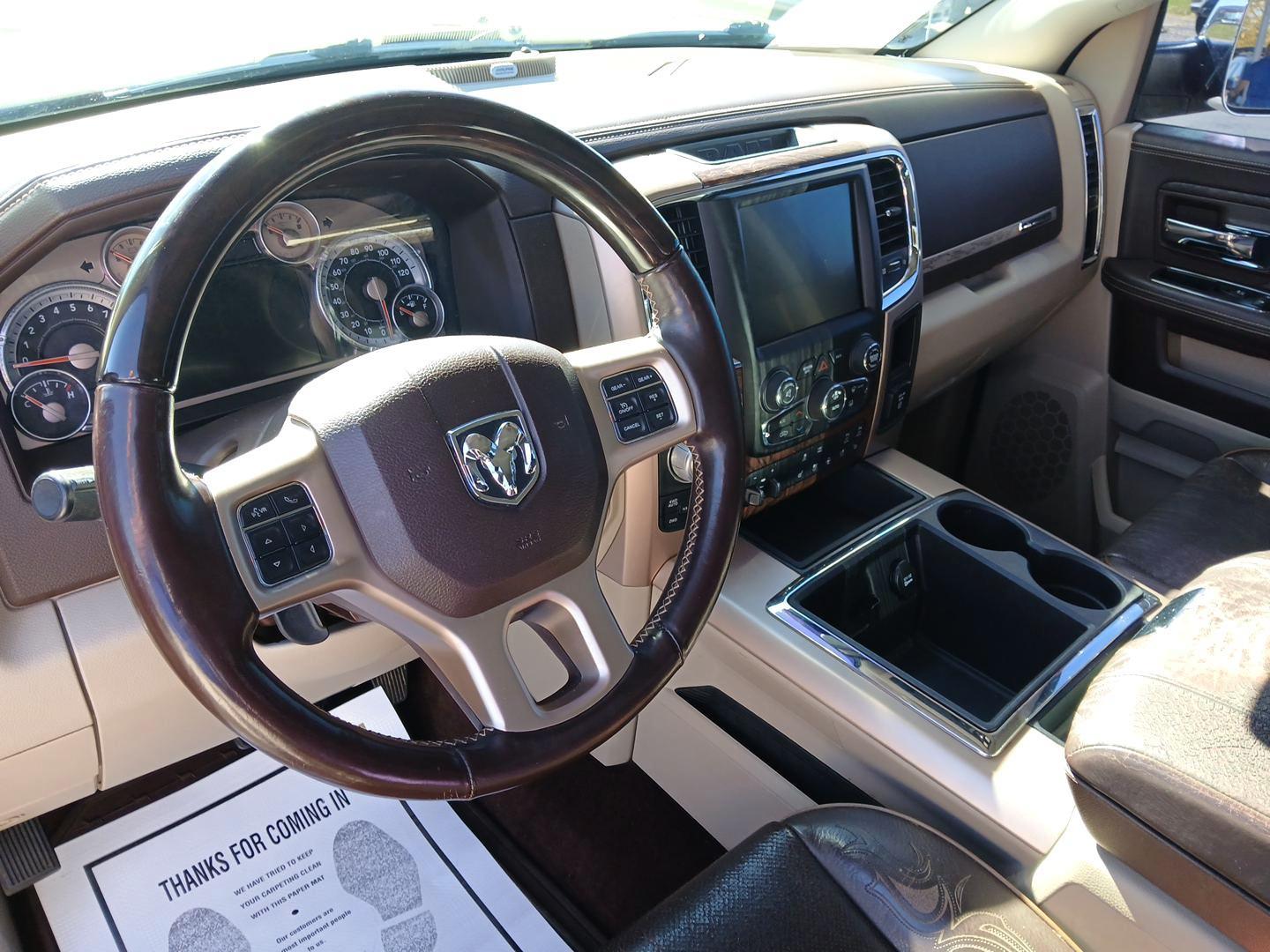 2014 Dp Cherry Red Crystal PC RAM 1500 Laramie Longhorn Edition Crew Cab LWB 4WD (1C6RR7WT4ES) with an 5.7L V8 OHV 16V engine, 6-Speed Automatic transmission, located at 1230 East Main St, Xenia, OH, 45385, (937) 908-9800, 39.688026, -83.910172 - Photo#8