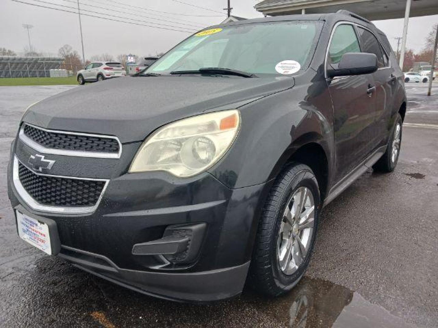 2015 Black Granite Metallic Chevrolet Equinox 1LT 2WD (2GNALBEK3F6) with an 2.4L L4 DOHC 16V FFV engine, 6-Speed Automatic transmission, located at 880 E. National Road, Vandalia, OH, 45377, (937) 908-9800, 39.891918, -84.183594 - Photo#4