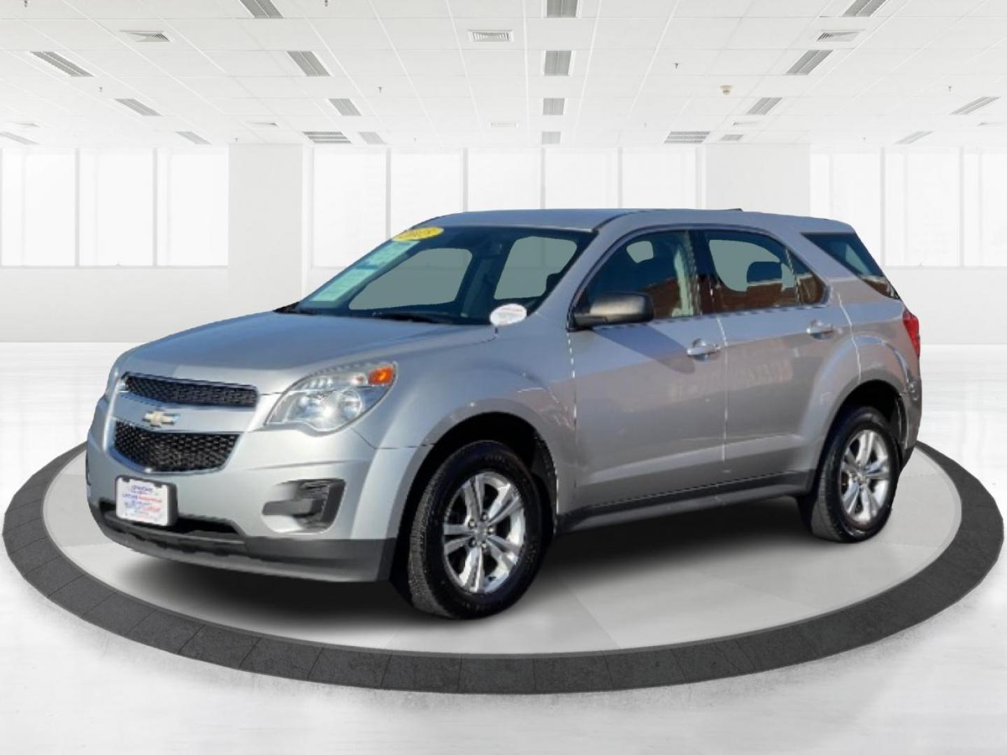 2015 Silver Ice Metallic Chevrolet Equinox (2GNFLEEK3F6) with an 2.4L L4 DOHC 16V FFV engine, 6-Speed Automatic transmission, located at 401 Woodman Dr, Riverside, OH, 45431, (937) 908-9800, 39.760899, -84.123421 - Photo#5