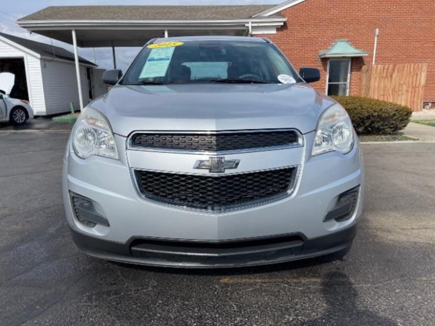 2015 Silver Ice Metallic Chevrolet Equinox LS AWD (2GNFLEEK9F6) with an 2.4L L4 DOHC 16V FFV engine, 6-Speed Automatic transmission, located at 1099 N County Rd 25A , Troy, OH, 45373, (937) 908-9800, 40.057079, -84.212883 - Photo#8