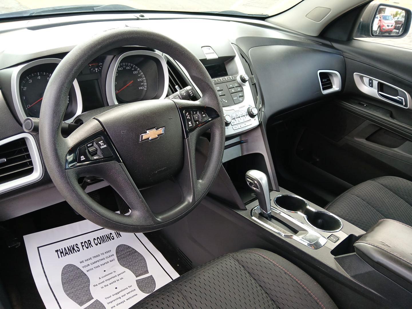 2015 Black Chevrolet Equinox LS 2WD (2GNALAEK7F1) with an 2.4L L4 DOHC 16V FFV engine, 6-Speed Automatic transmission, located at 880 E. National Road, Vandalia, OH, 45377, (937) 908-9800, 39.891918, -84.183594 - Photo#8